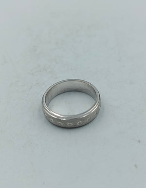 925 Silberring mit feiner Mustergravur Schlichtes zeitloses Design