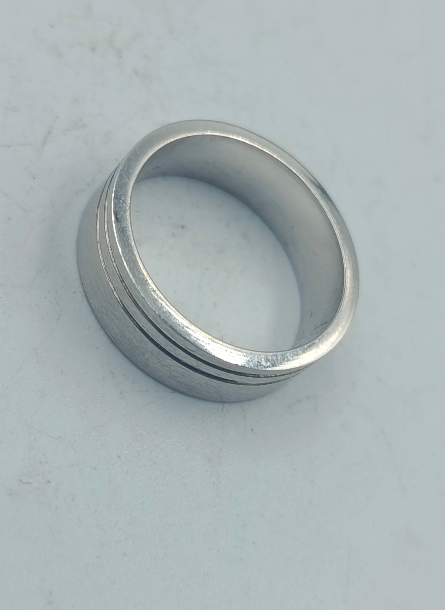 925 Silber Ring Schlichtes zeitloses Design Größe 51