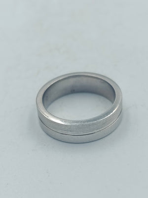 Schlichter moderner 925er Silberring mit feiner Rillenoptik Größe48