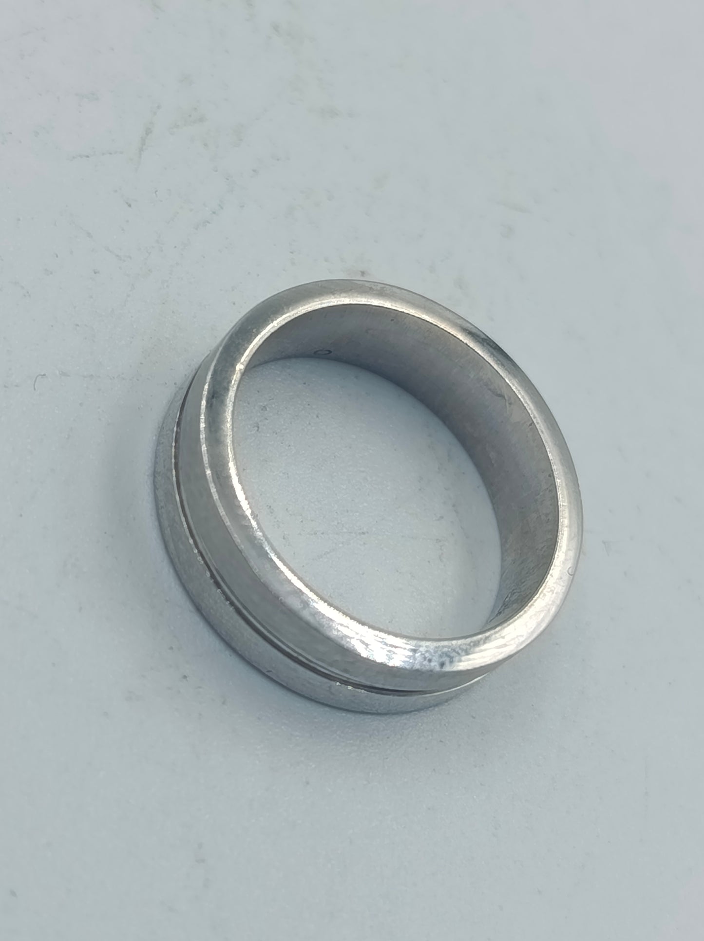 Schlichter moderner 925er Silberring mit feiner Rillenoptik Größe48