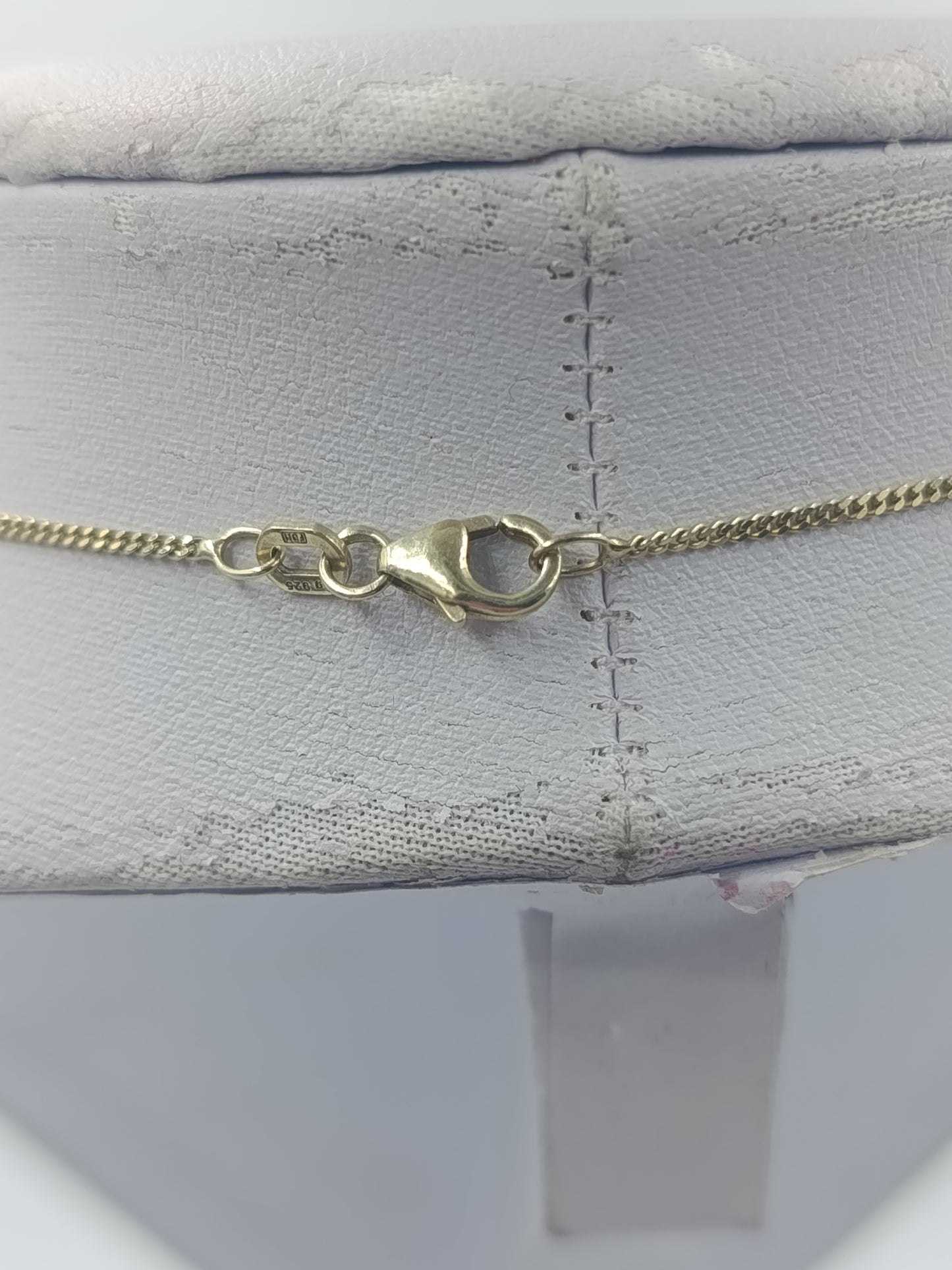 Vergoldete 925 Silberkette mit rundem Emoji Anhänger