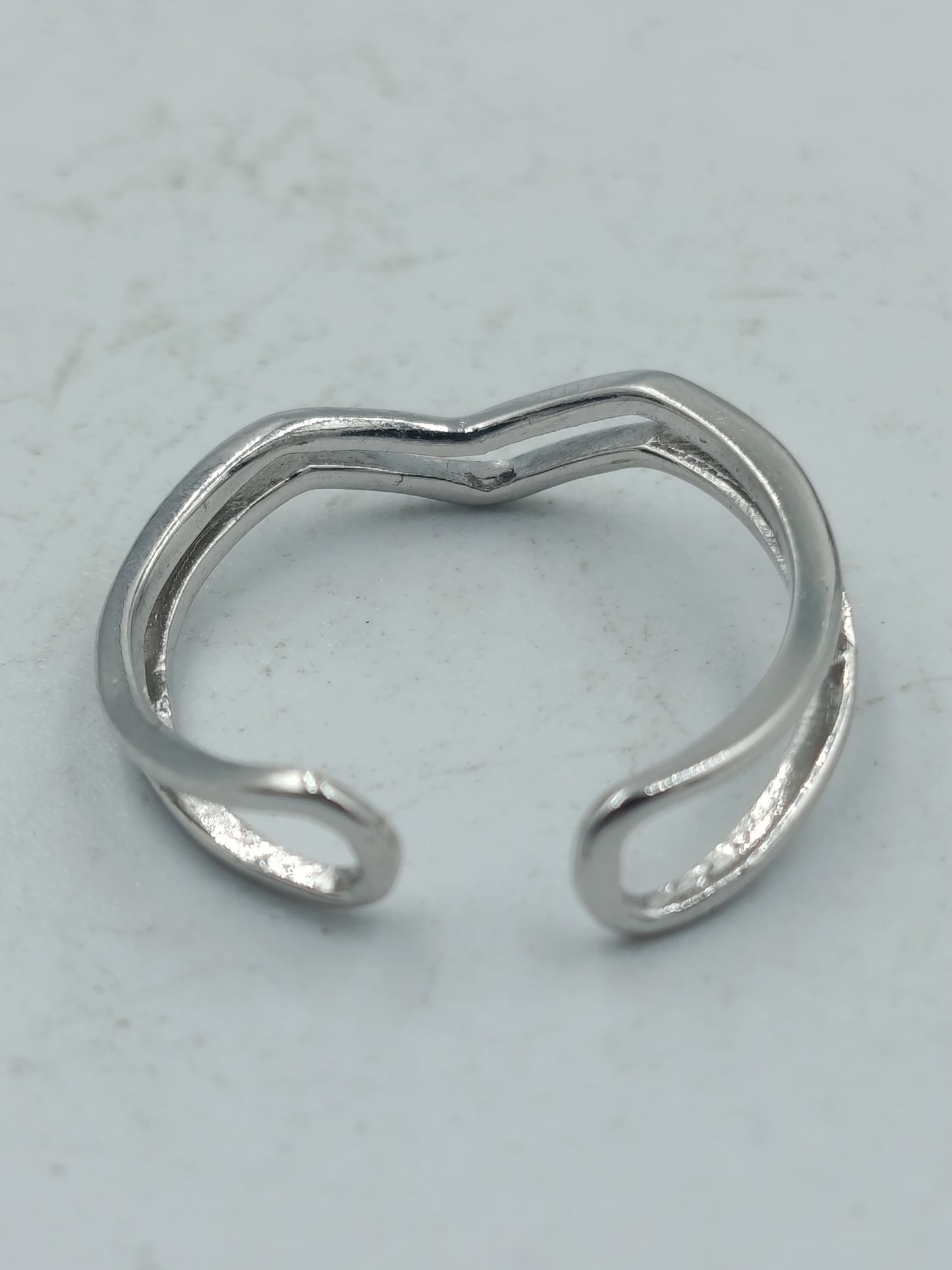 Schlichtes 925 Silber verstellbarer V ring Flexibel verstellbar