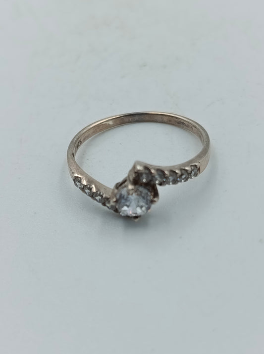 Silberring mit Zirkonia-Stein elegant und funkelnd Größe55