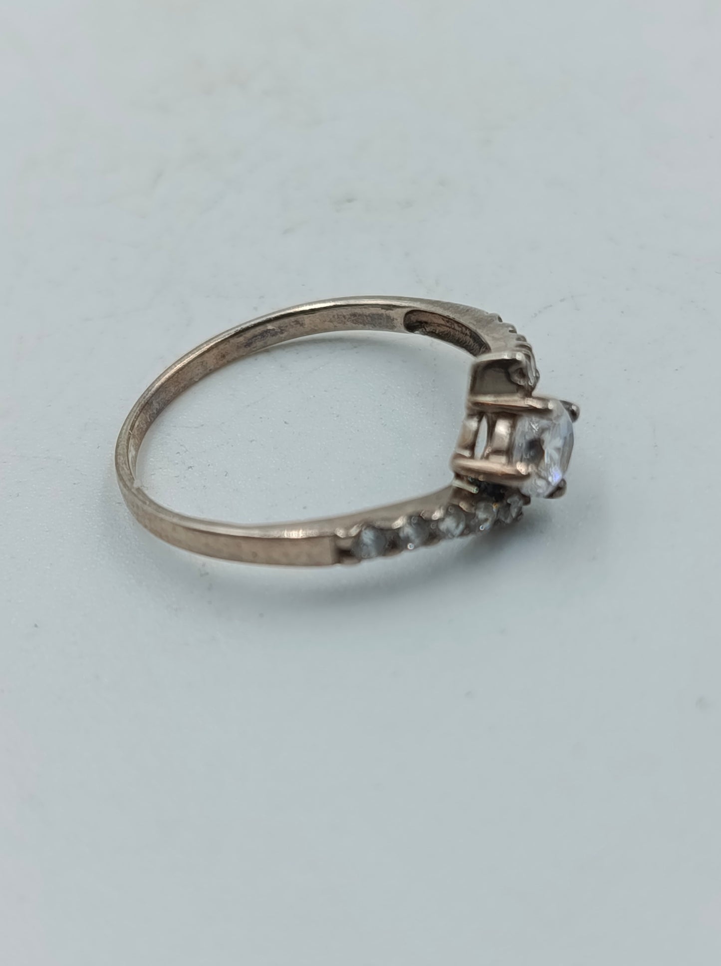 Silberring mit Zirkonia-Stein elegant und funkelnd Größe55