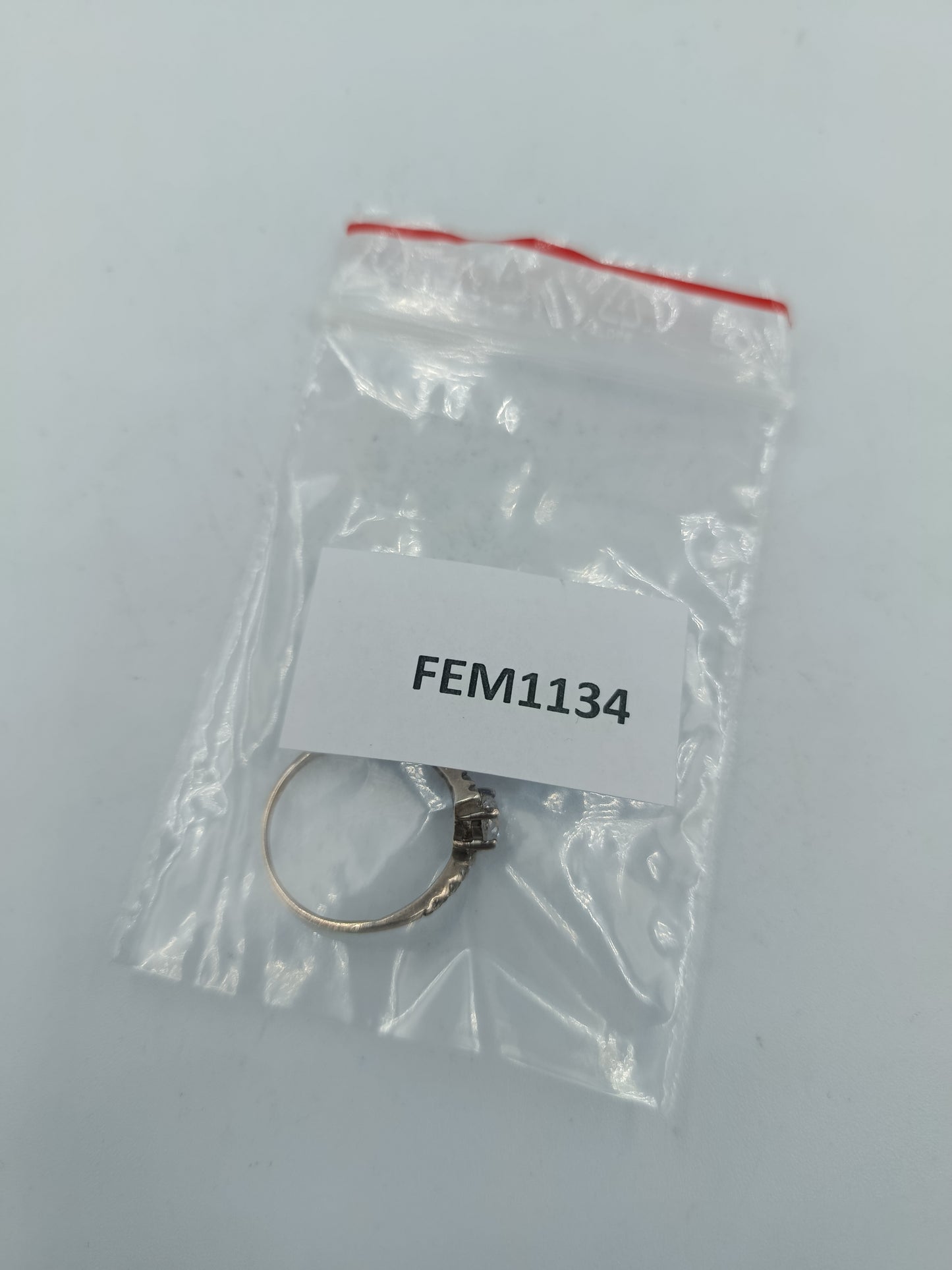 Silberring mit Zirkonia-Stein elegant und funkelnd Größe55