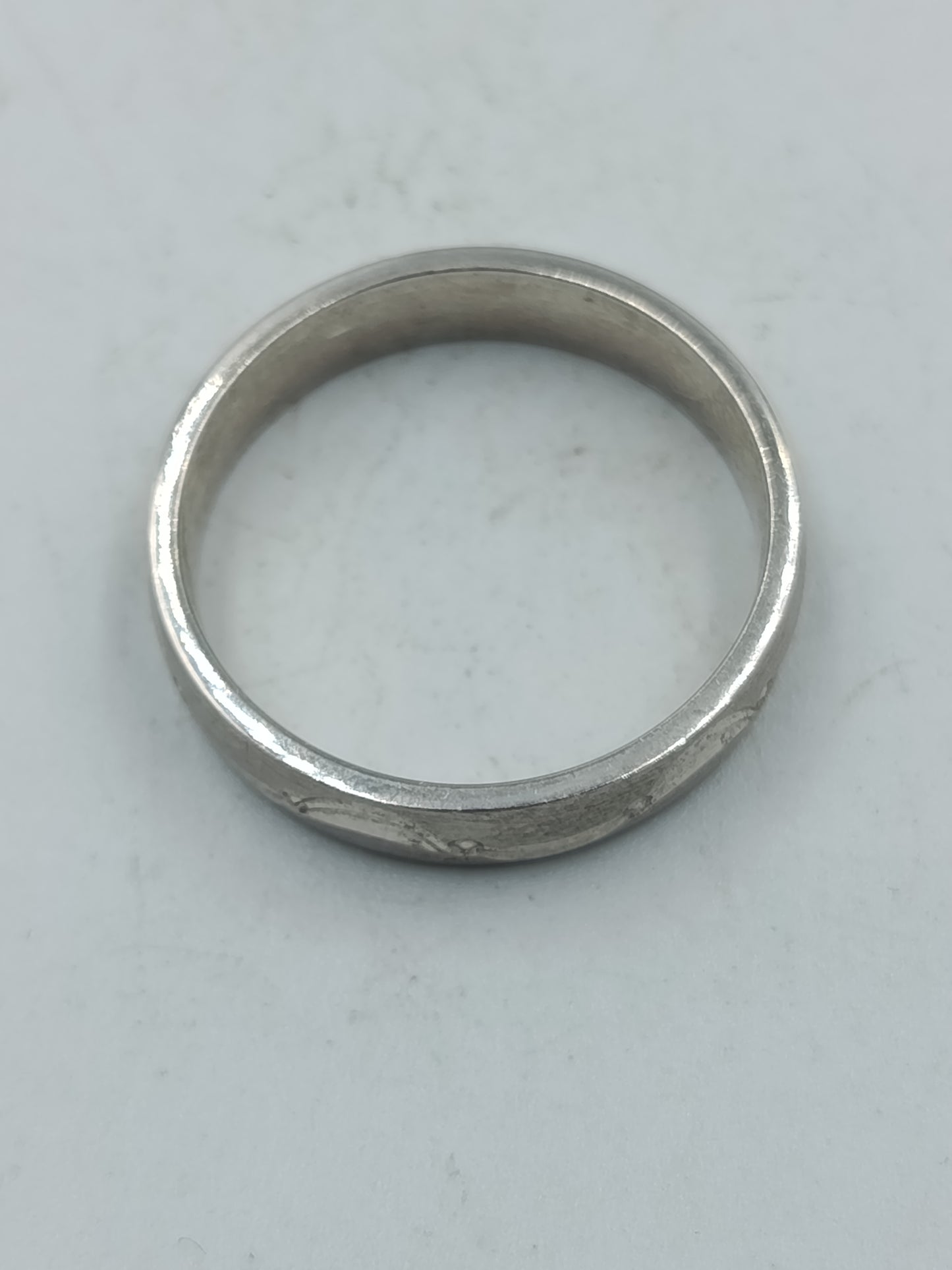 925 Silber Ring mit eingraviertem Muster Zeitloses klassisches Design gr70