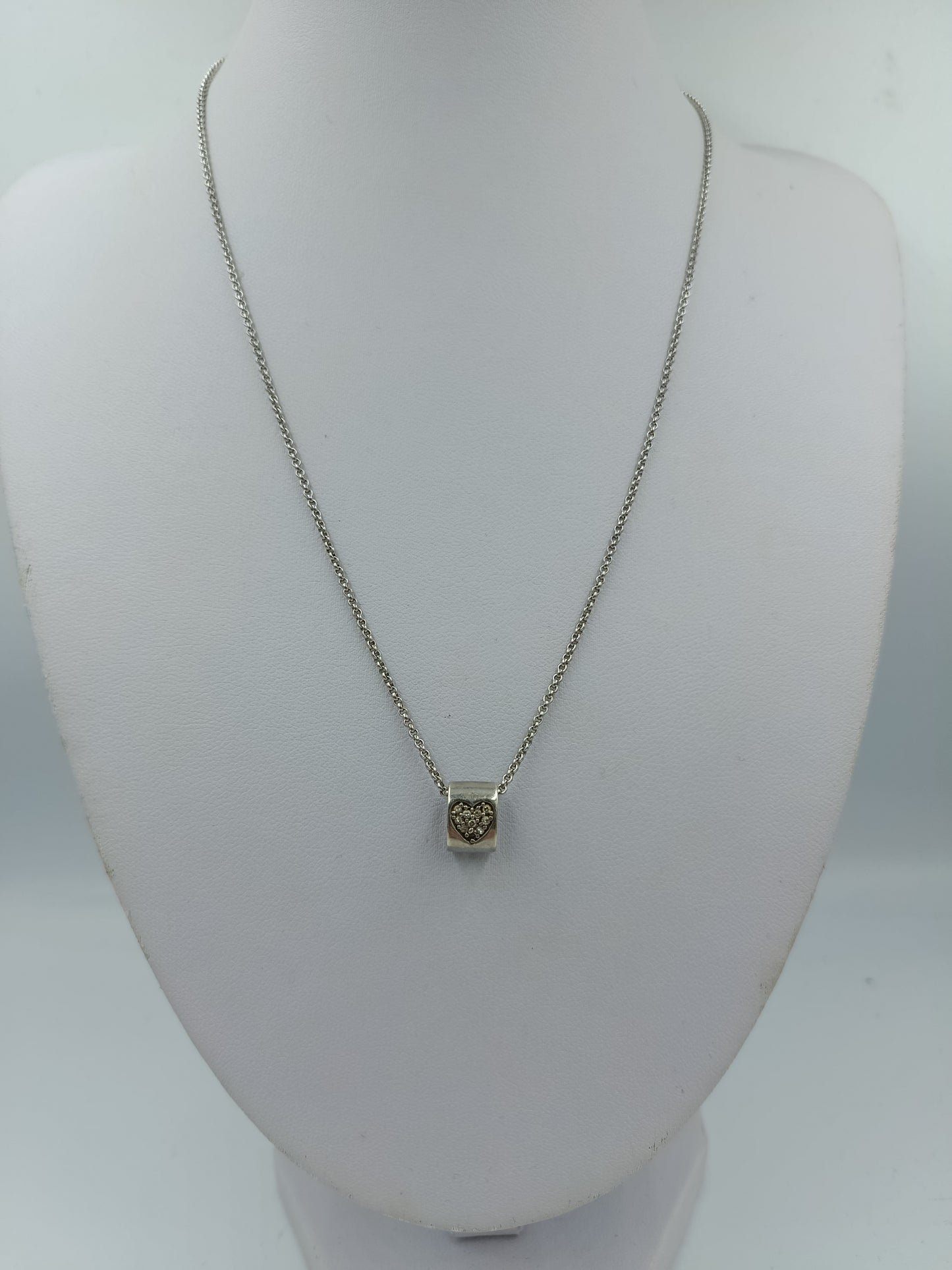 925 Silberkette mit Herzanhänger Zirkonia Funkelndes Herzdesign