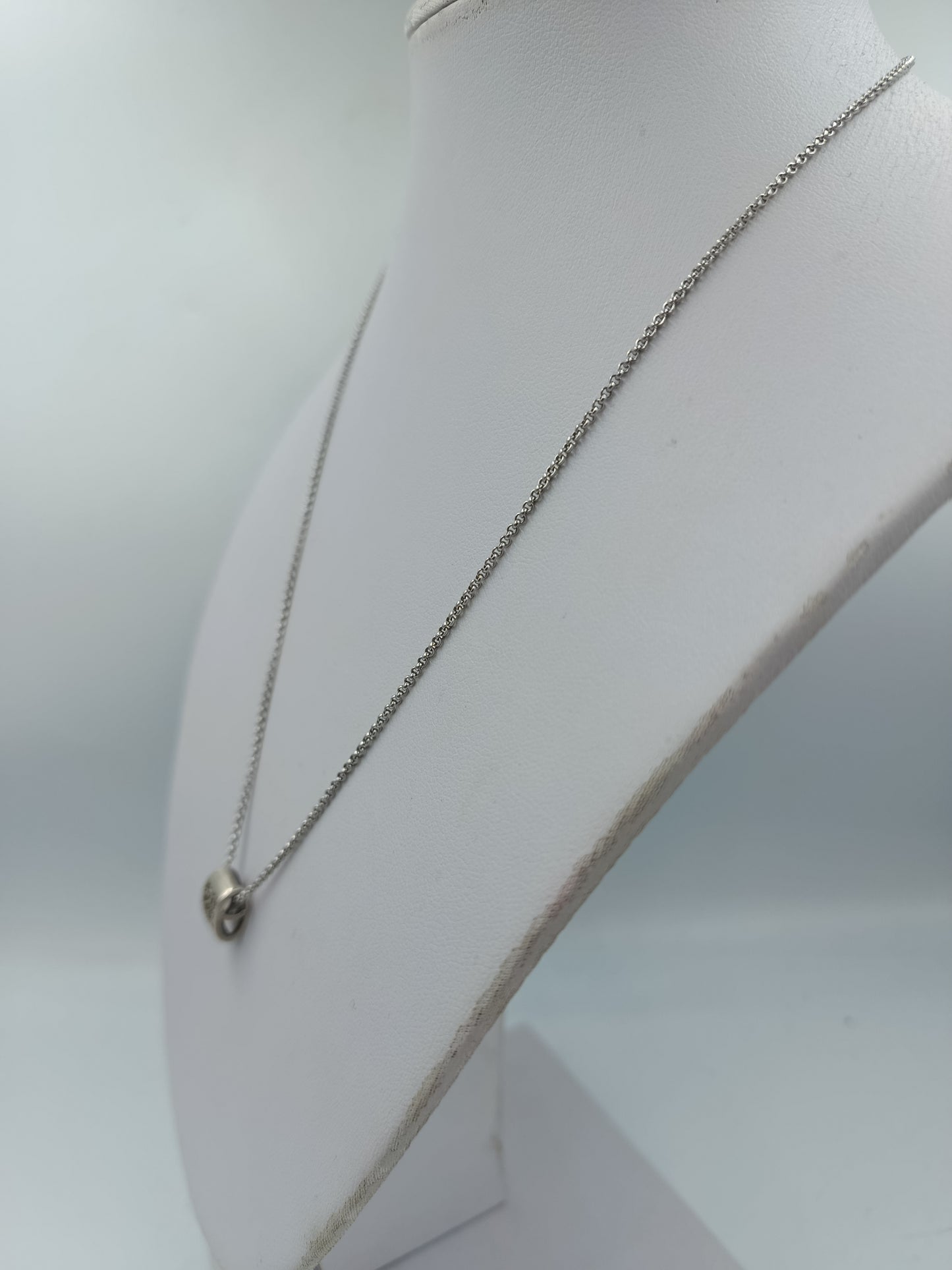 925 Silberkette mit Herzanhänger Zirkonia Funkelndes Herzdesign