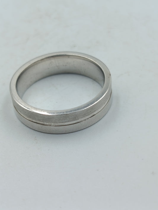 Eleganter Bandring aus 925 Silber mit feiner Liniengravur Gr 53