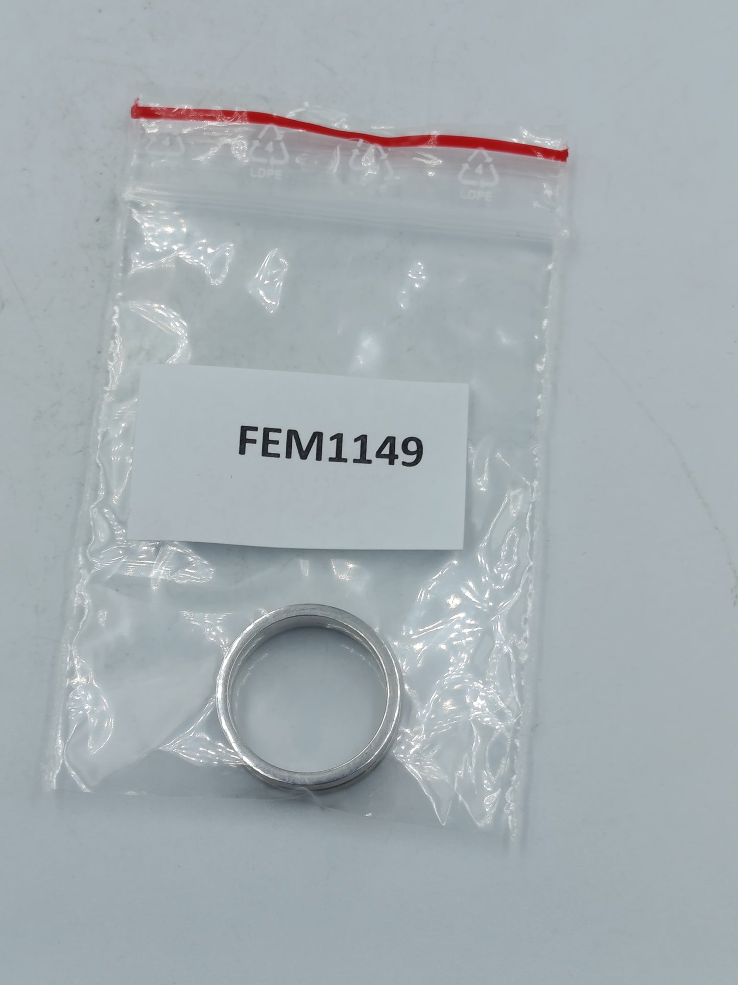 Eleganter Bandring aus 925 Silber mit feiner Liniengravur Gr 53