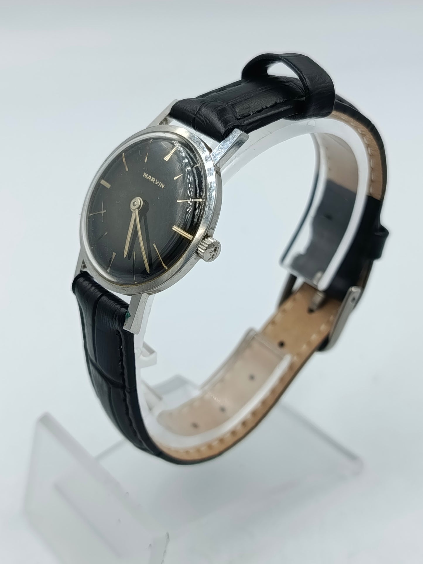 Marvin Damen Uhr vintage schwarz rund mechanisch Swiss Made