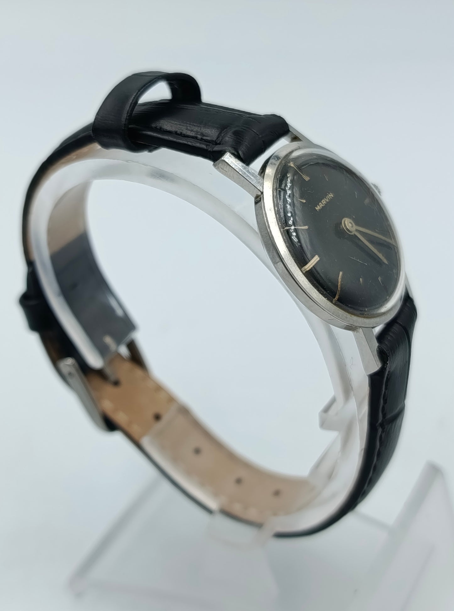 Marvin Damen Uhr vintage schwarz rund mechanisch Swiss Made