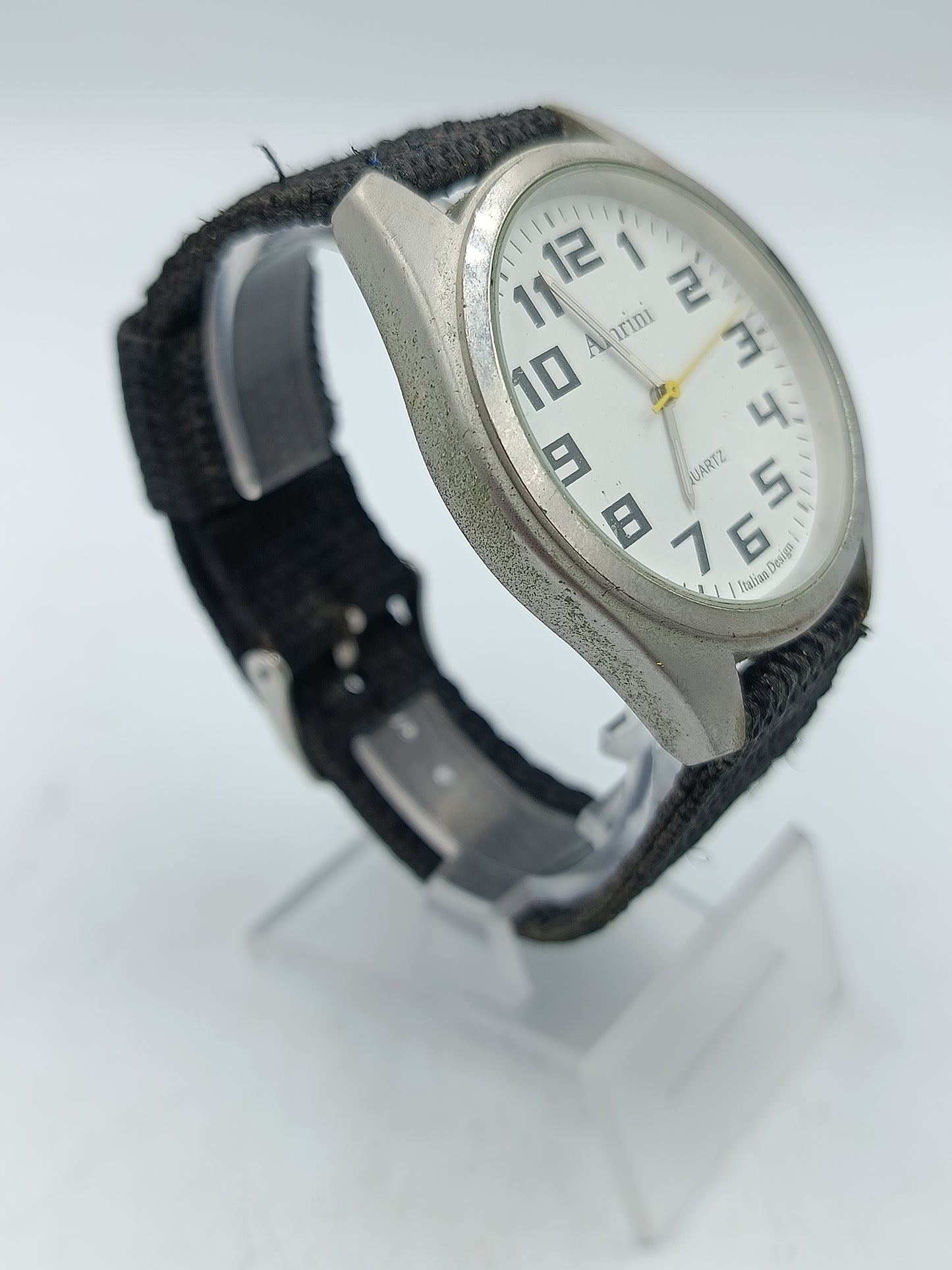 Amrini Herrenuhr klassisches Design mit Nylonarmband