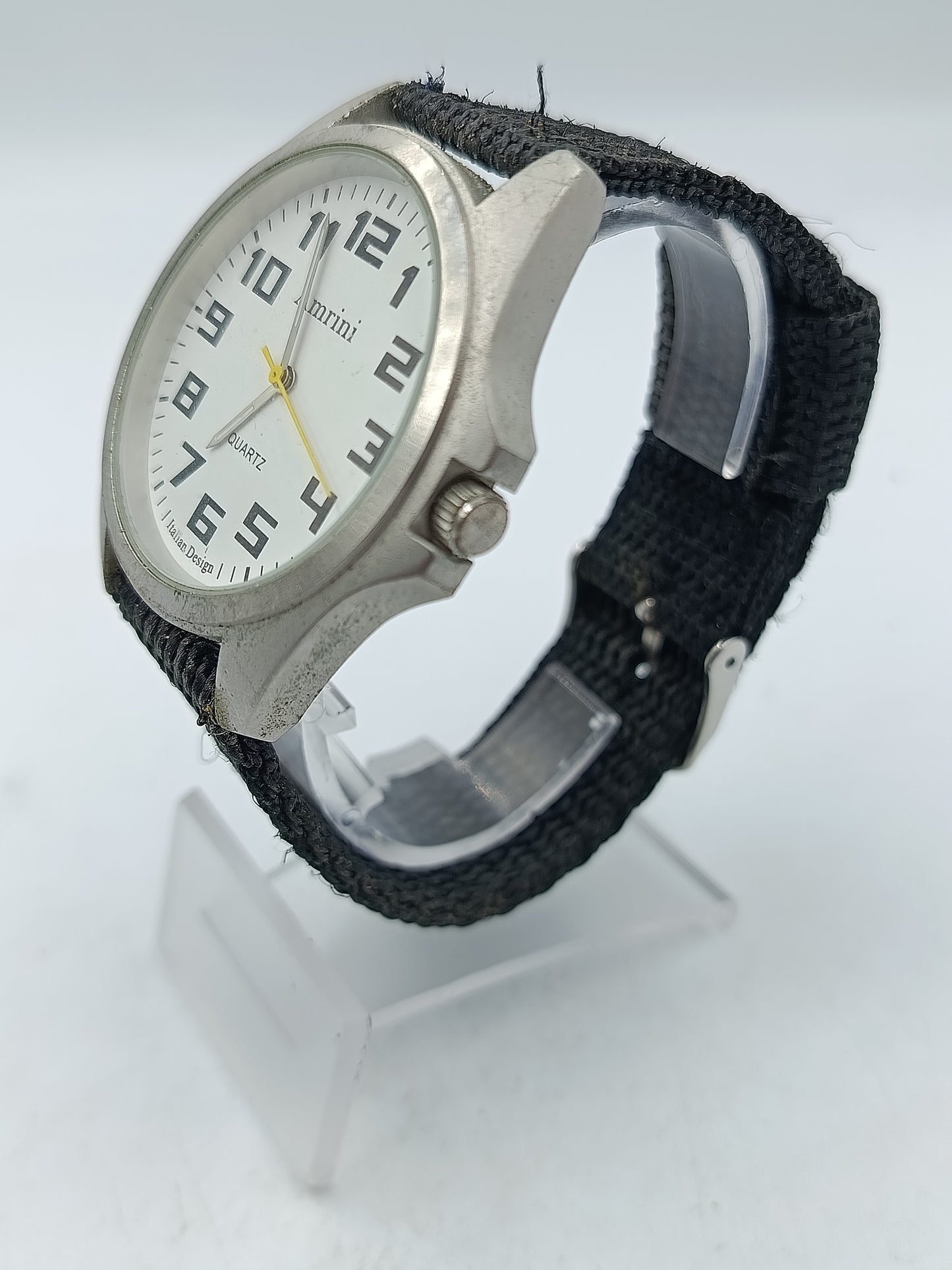 Amrini Herrenuhr klassisches Design mit Nylonarmband