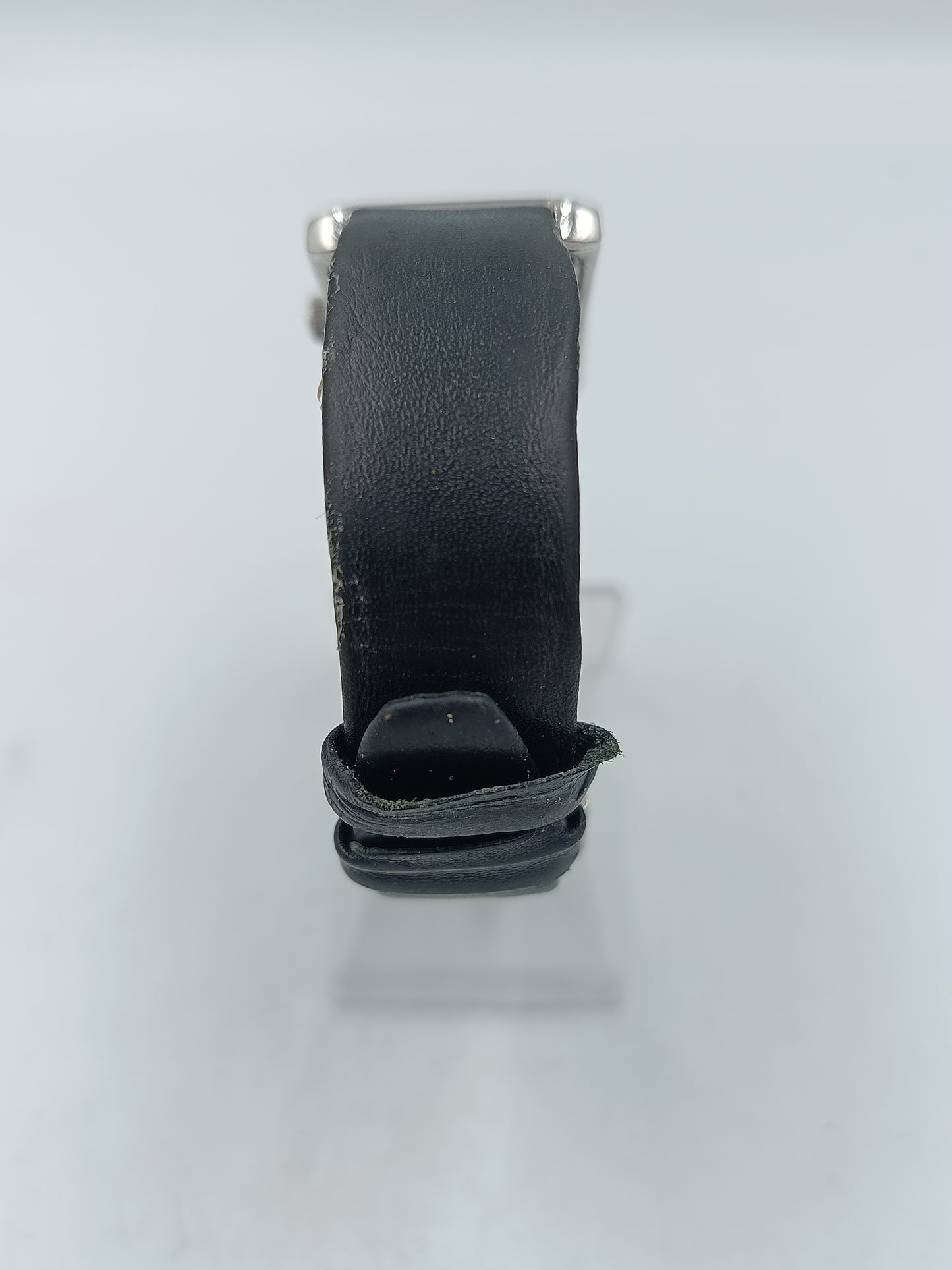 TCM rechteckige Quartz Armbanduhr mit schwarzem Lederband