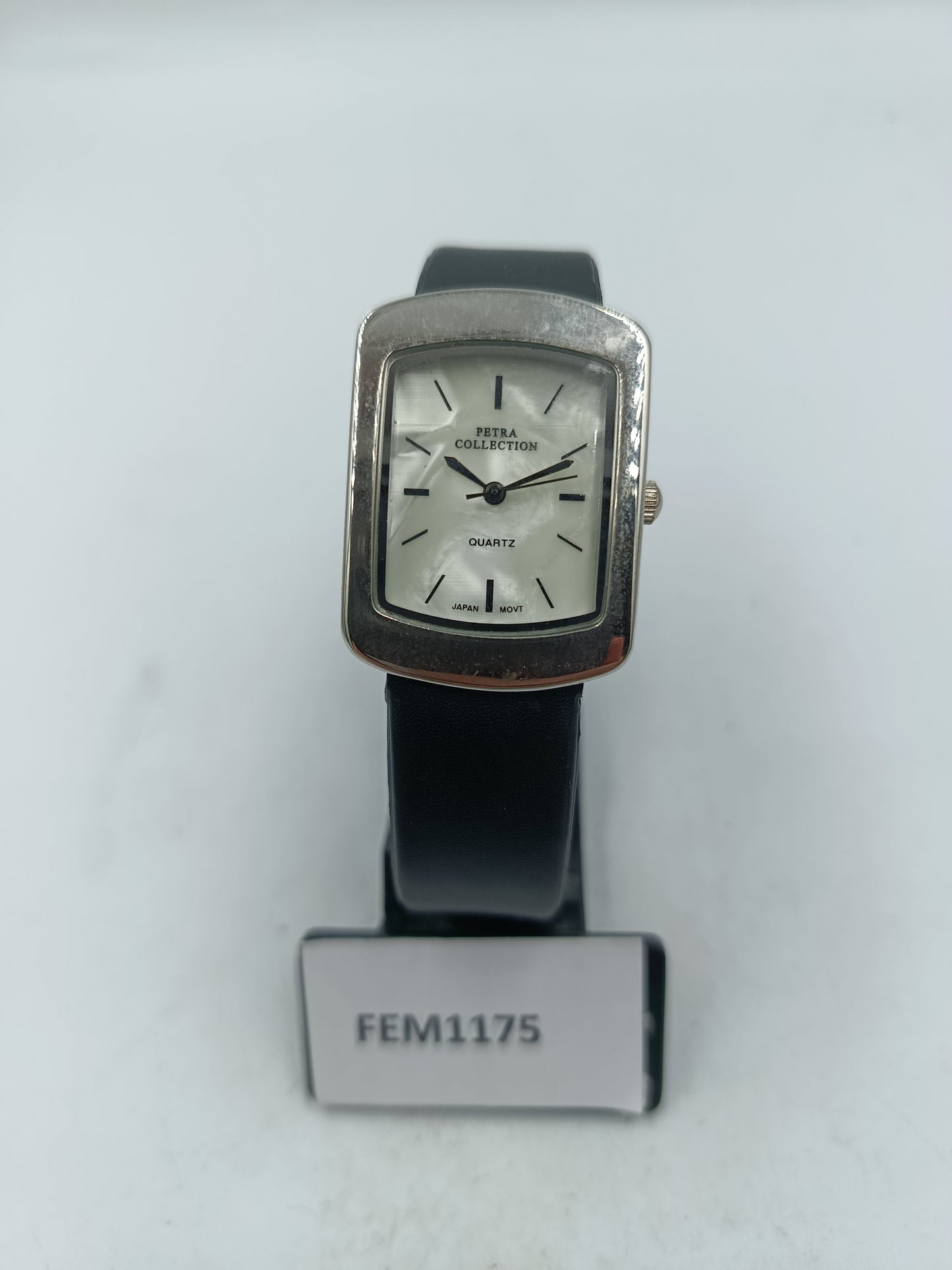 Petra Collection Damen Armbanduhr Rechteckiges zeitloses Design