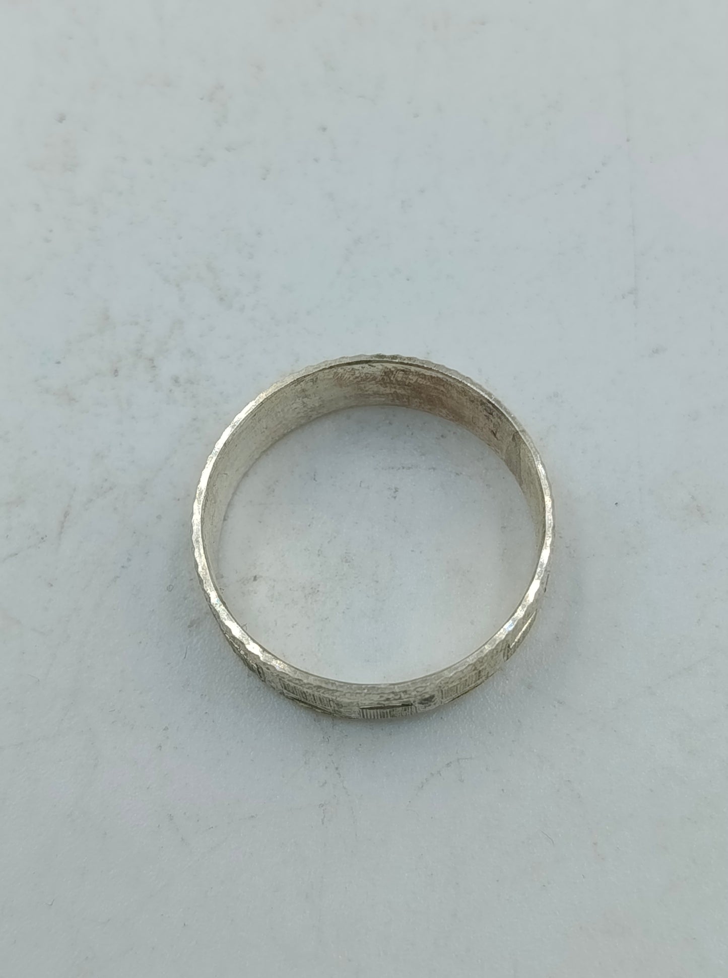 Eleganter 925er Silberring mit zeitlosem Design und hochwertiger Verarbeitung Gr70