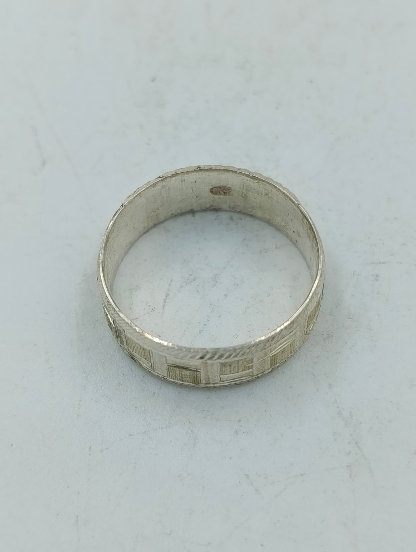 Eleganter 925er Silberring mit zeitlosem Design und hochwertiger Verarbeitung Gr70