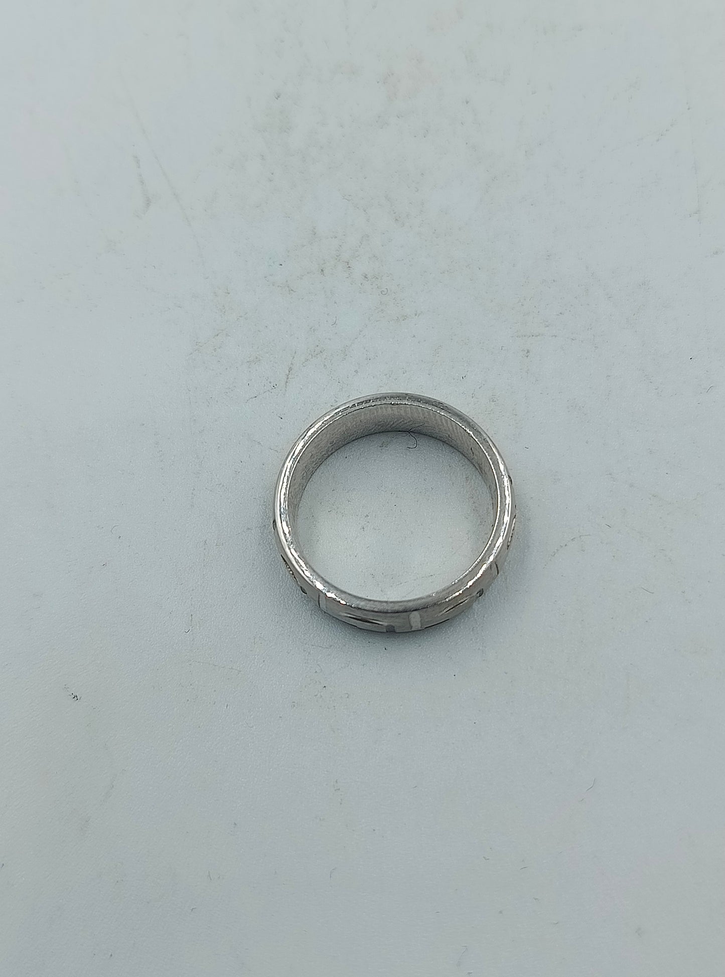 Eleganter und hochwertiger 925er Sterlingsilber Bandring mit edlem klassischem schlichtem Design perfekt