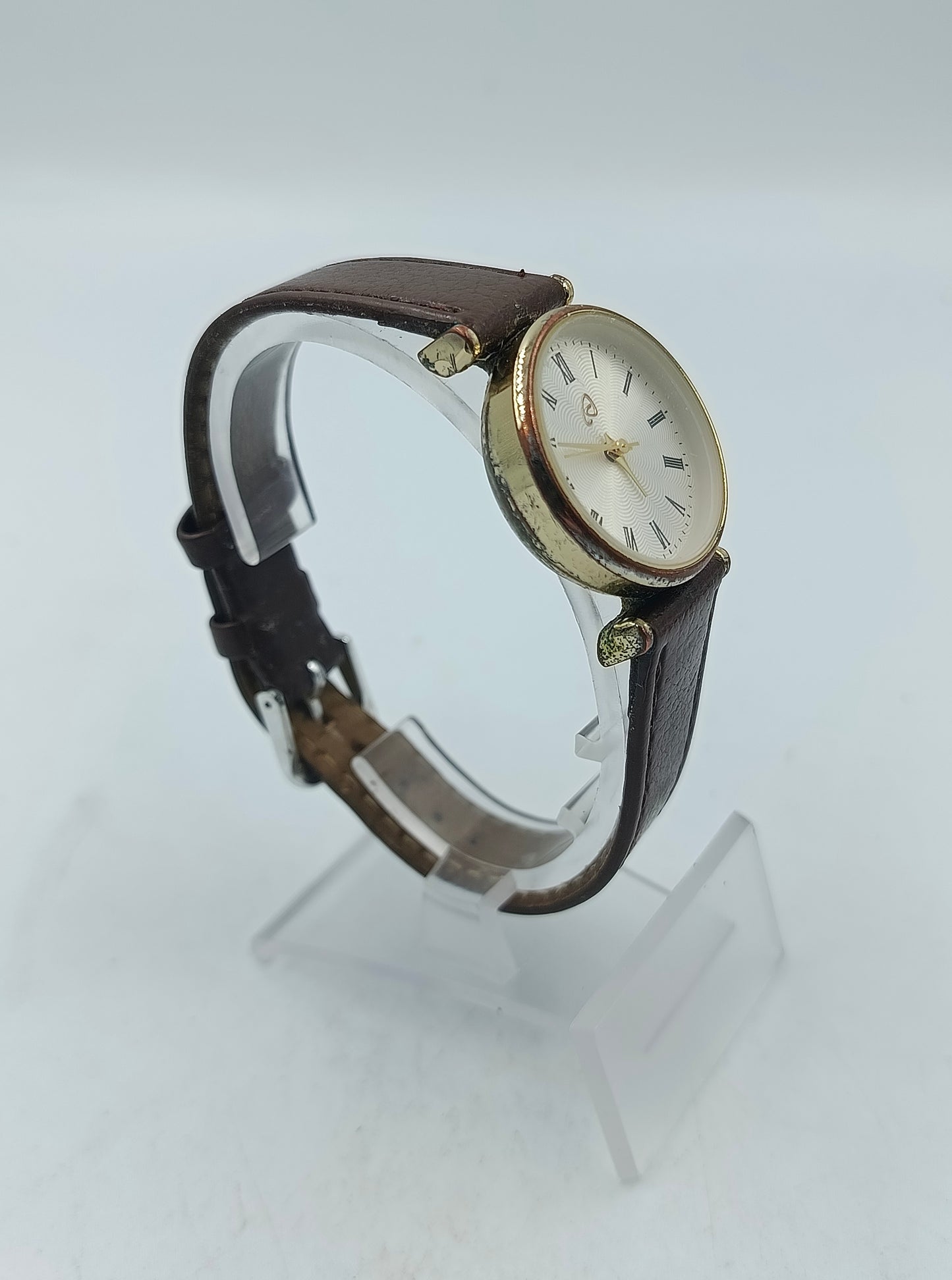 Owim Damen Quarzuhr mit braunem Lederband und goldenem Gehäuse