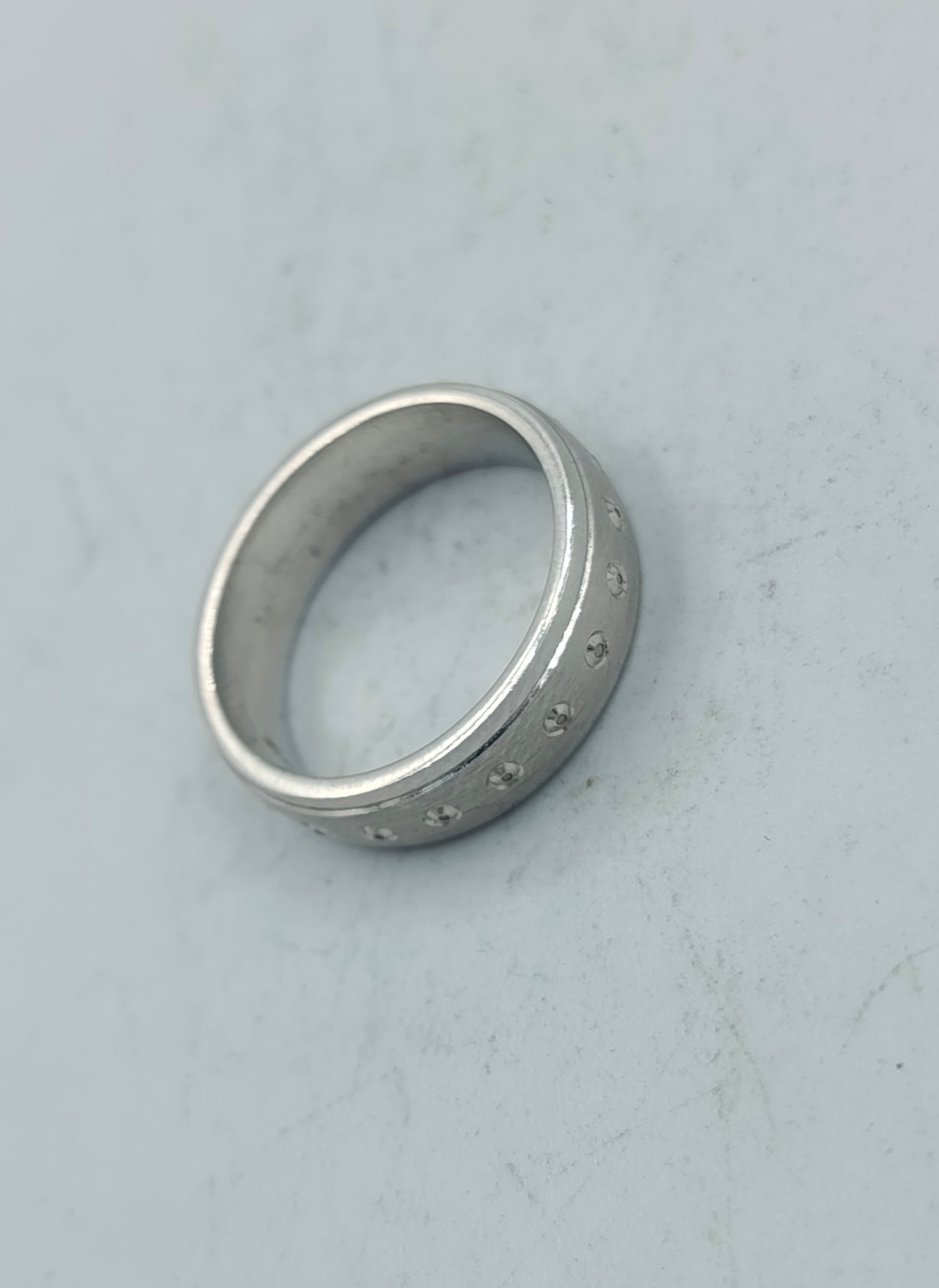 Klassischer 925er Sterlingsilber Bandring schlichtes Design