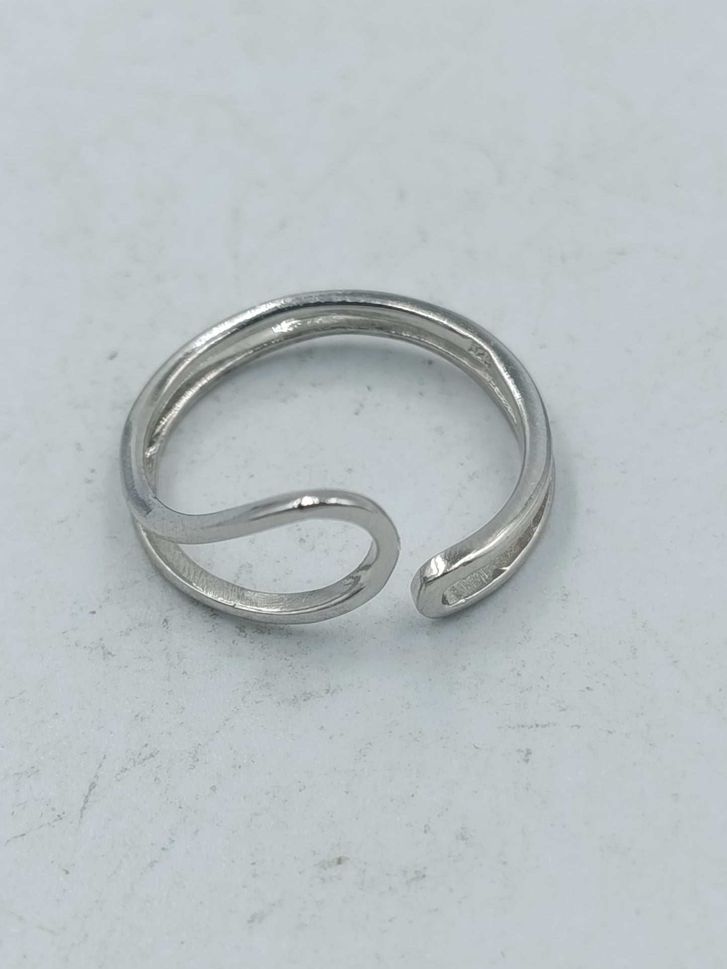 Eleganter 925er Sterlingsilber Wickelring verstellbar