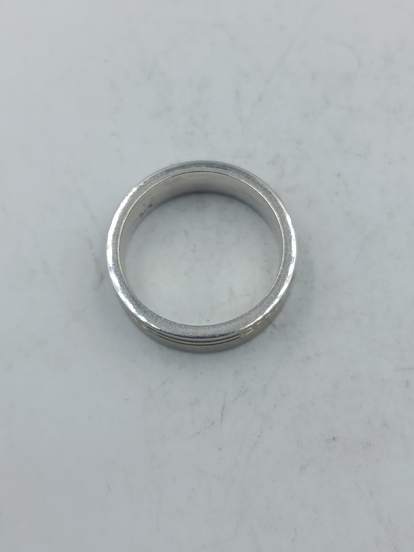 Klassischer 925er Sterlingsilber Bandring schlichtes Design