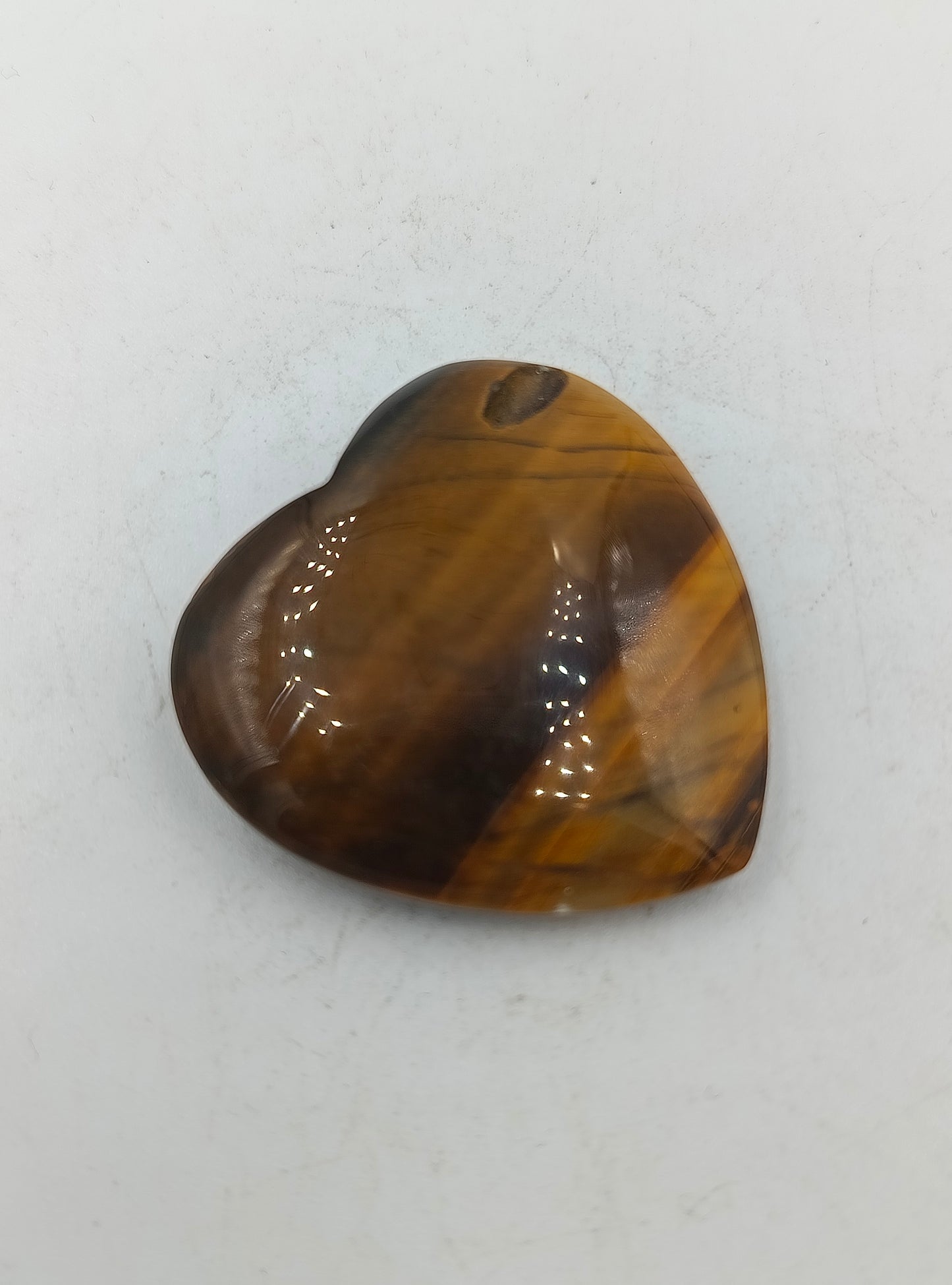 Herz Anhaenger aus echtem Tigerauge Naturstein Unikat