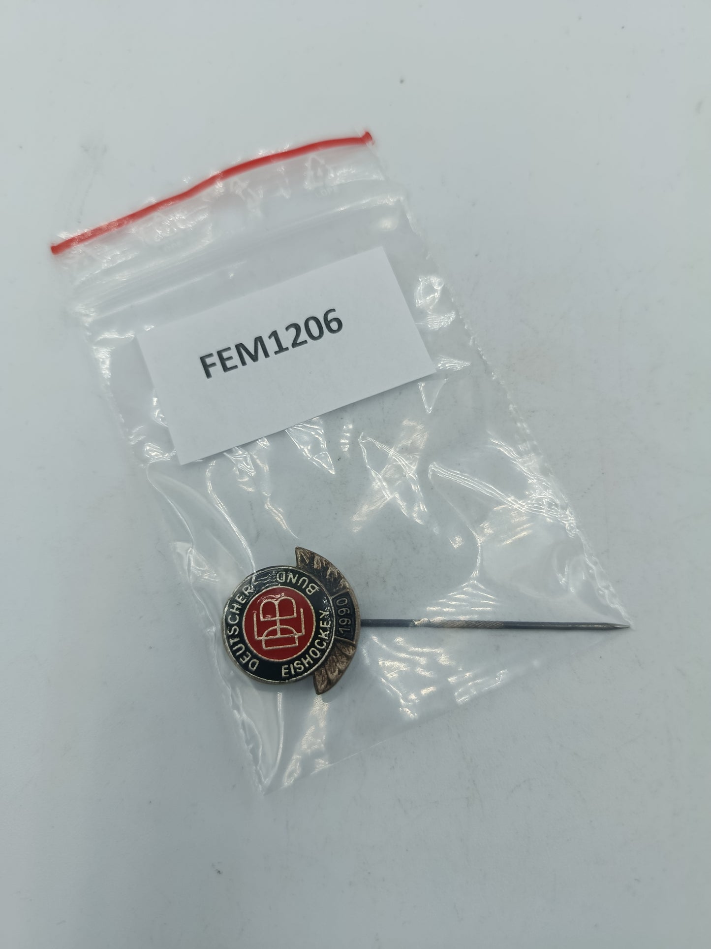 Anstecknadel Deutscher Eishockey Bund 1990 DEB Emaille