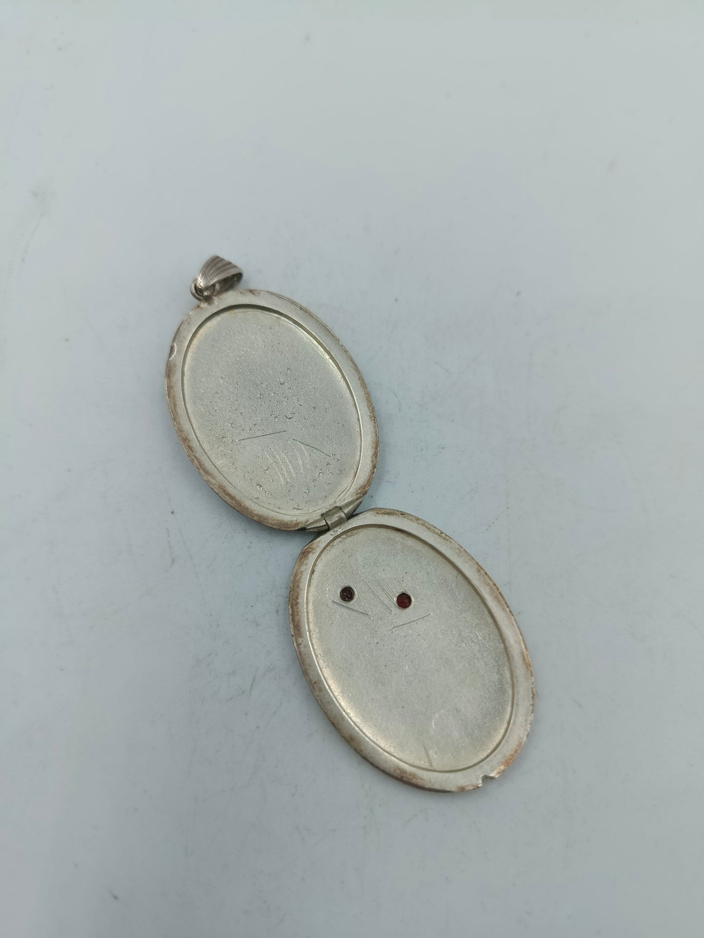 Vintage Silber Medaillon zum Öffnen Blumen Relief