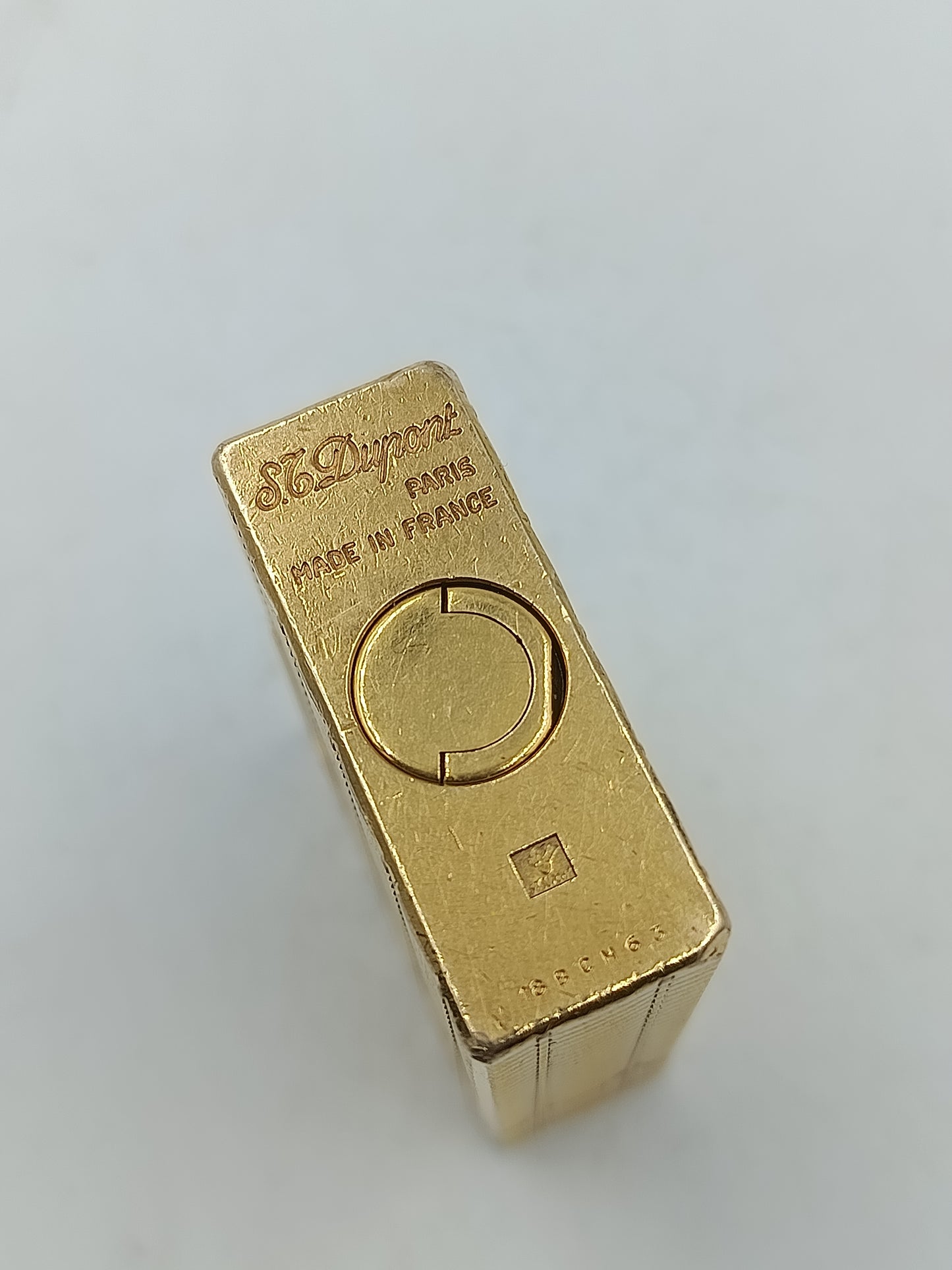 S.T. Dupont Ligne 1 Vintage Gasfeuerzeug goldfarben