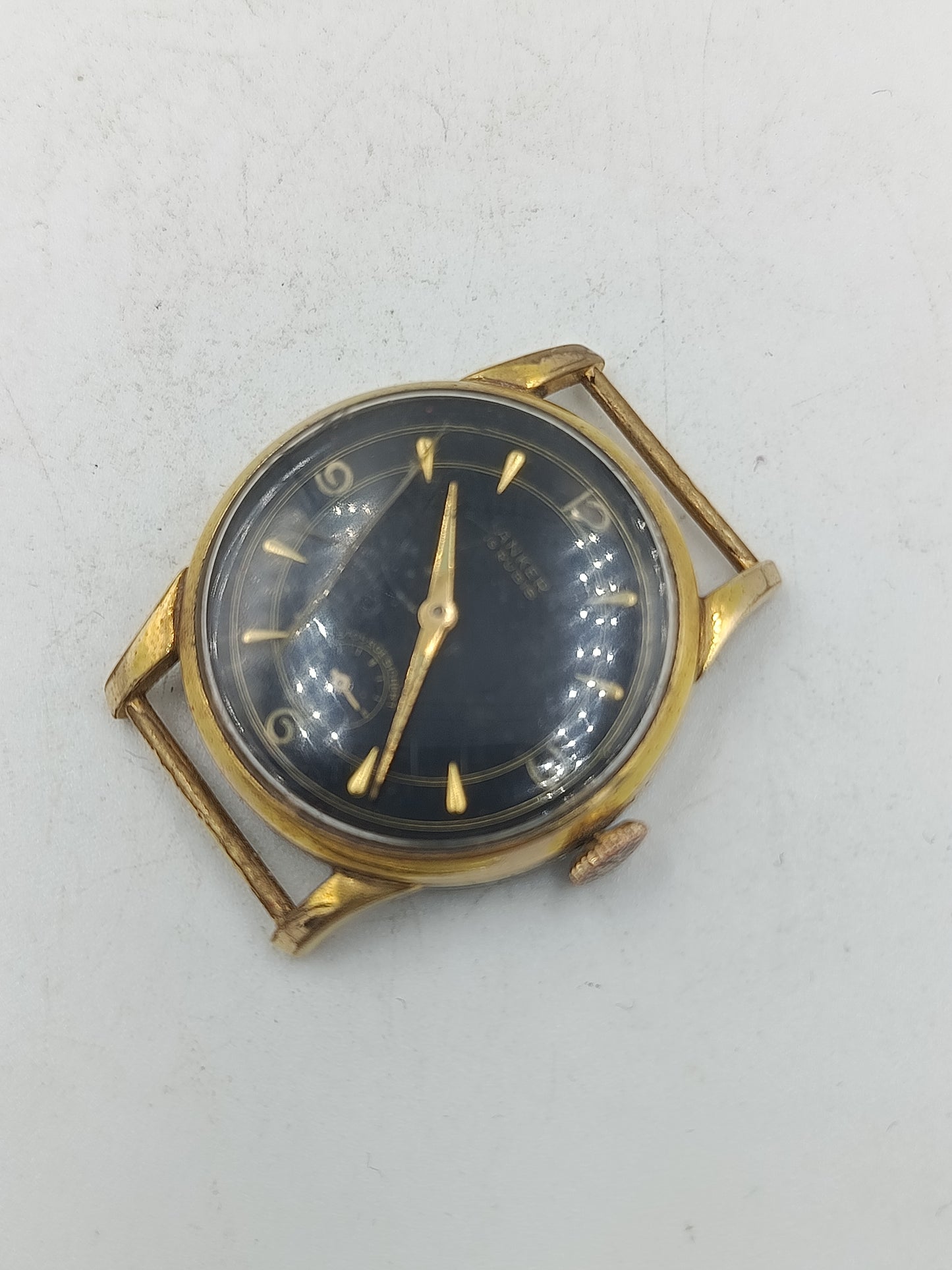 Vintage Anker Herrenuhr goldfarbenes Gehaeuse schwarzes Zifferblatt