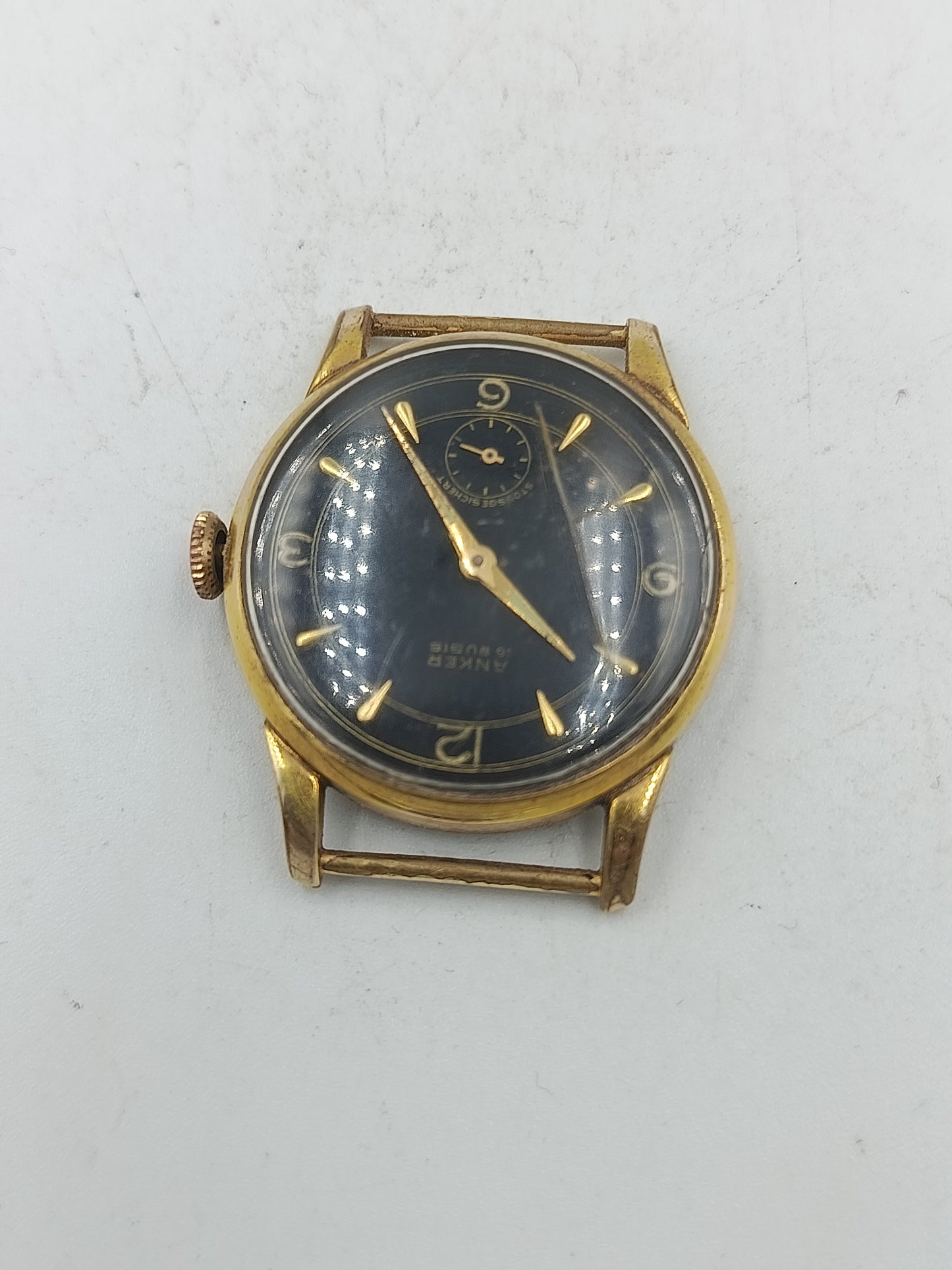 Vintage Anker Herrenuhr goldfarbenes Gehaeuse schwarzes Zifferblatt