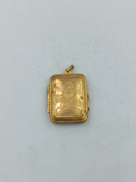 Vergoldetes Medaillon mit Herzgravur im Vintage-Stil