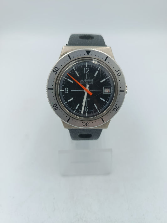 Taucherarmbanduhr Lausanne mit schwarzem Zifferblatt und markanter Drehlünette