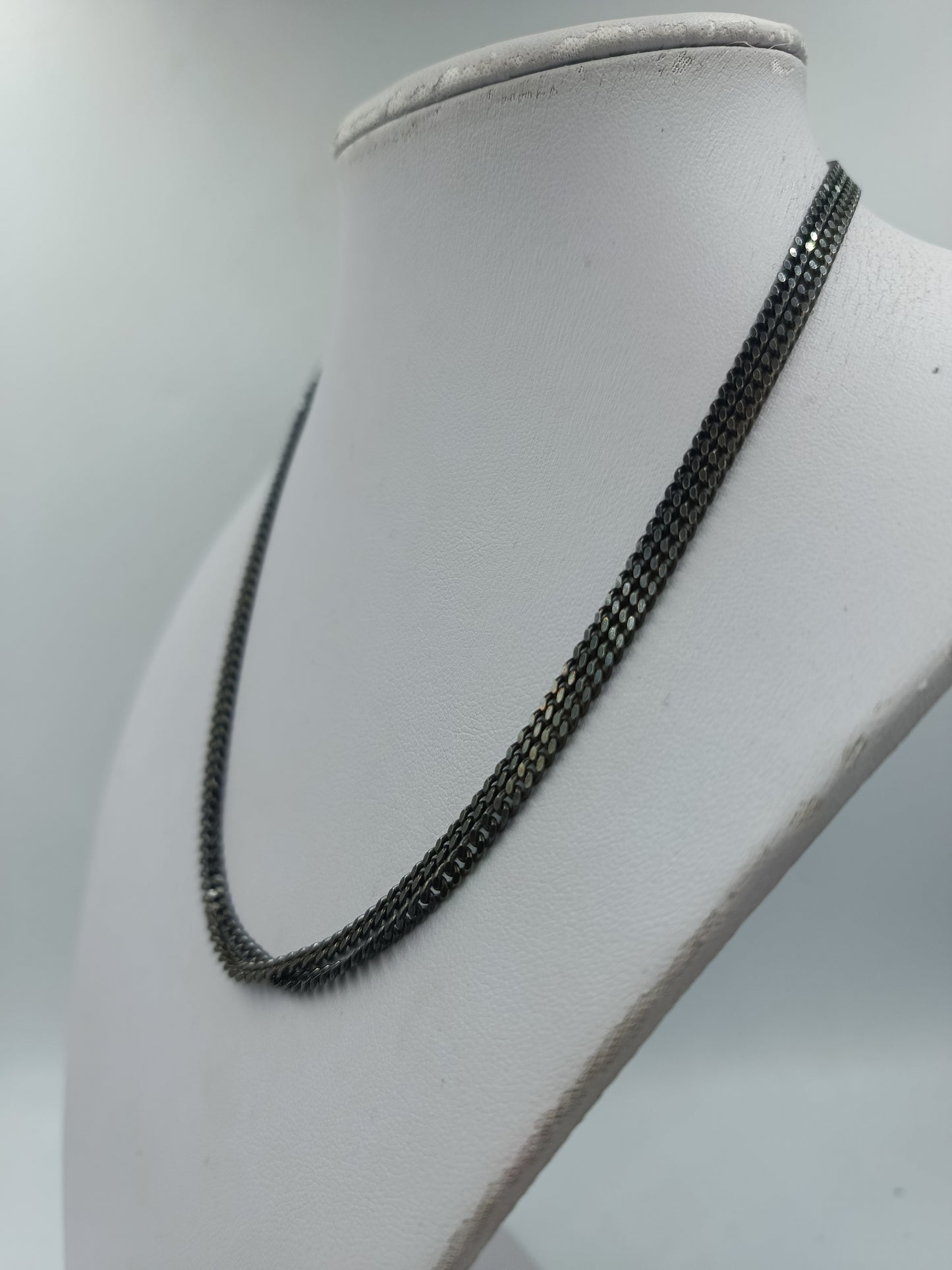 Schwarze Silberkette aus 925 Silber mit klassischem Gliederdesign