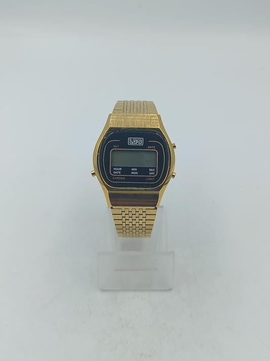 Goldfarbene Digitaluhr im Retro-Design mit klassischem Metallarmband