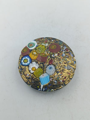 Runder Glas Anhänger mit farbenfrohem Mosaikmuster und edler Goldoptik