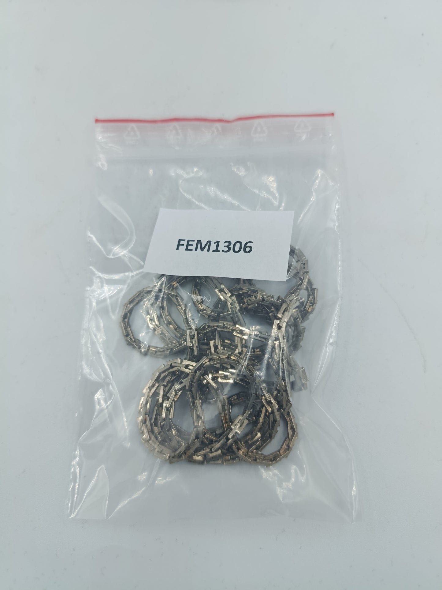 Versilberte Gliederkette im klassischen Design Klassisches und zeitloses Gliederdesign