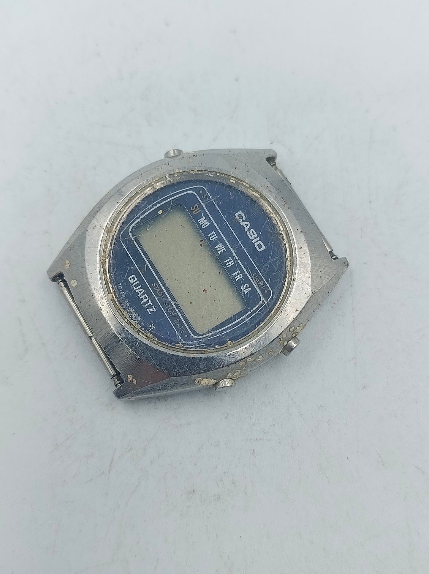 Digitale Armbanduhr Casio Quartz mit klassischem Retro Design