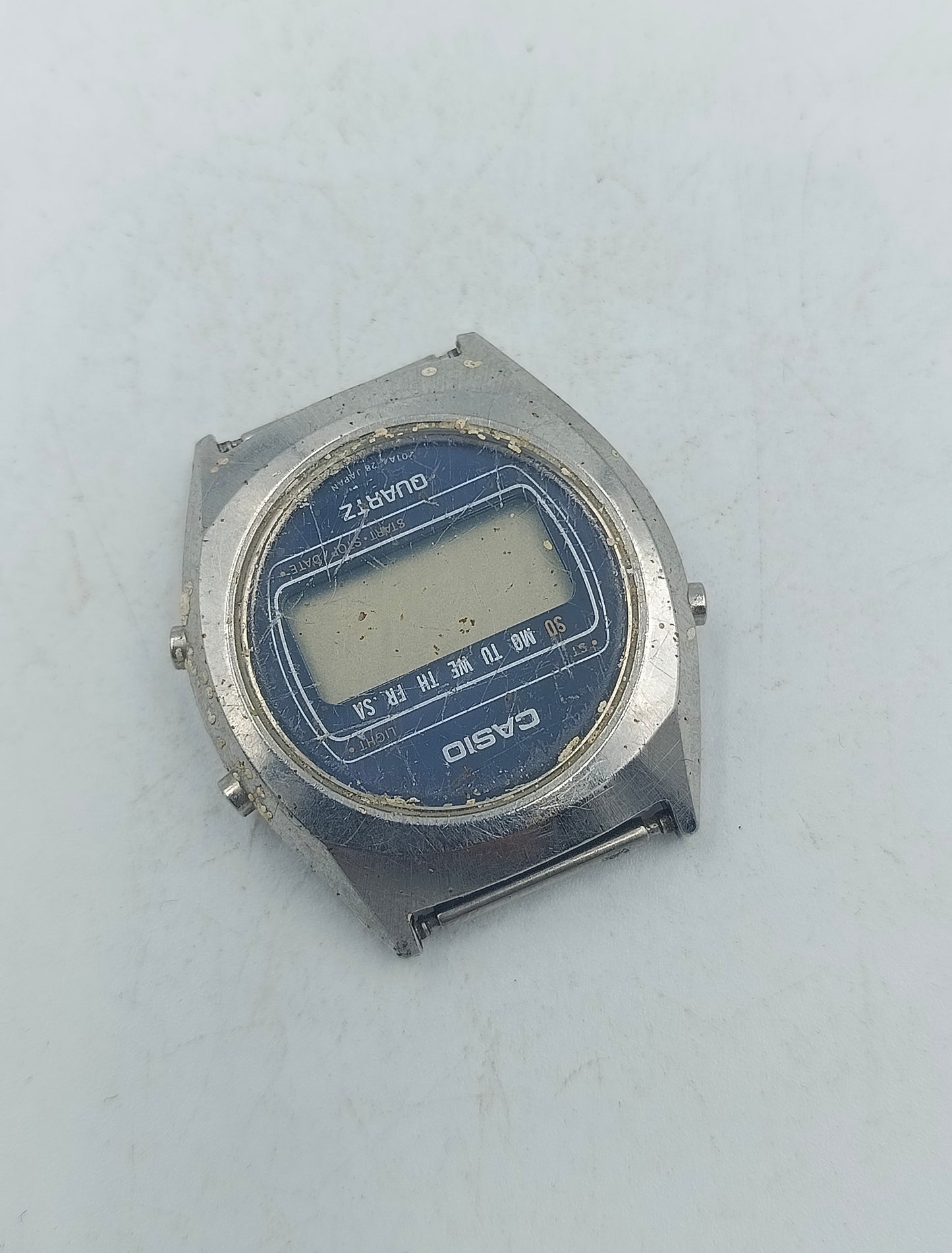 Digitale Armbanduhr Casio Quartz mit klassischem Retro Design