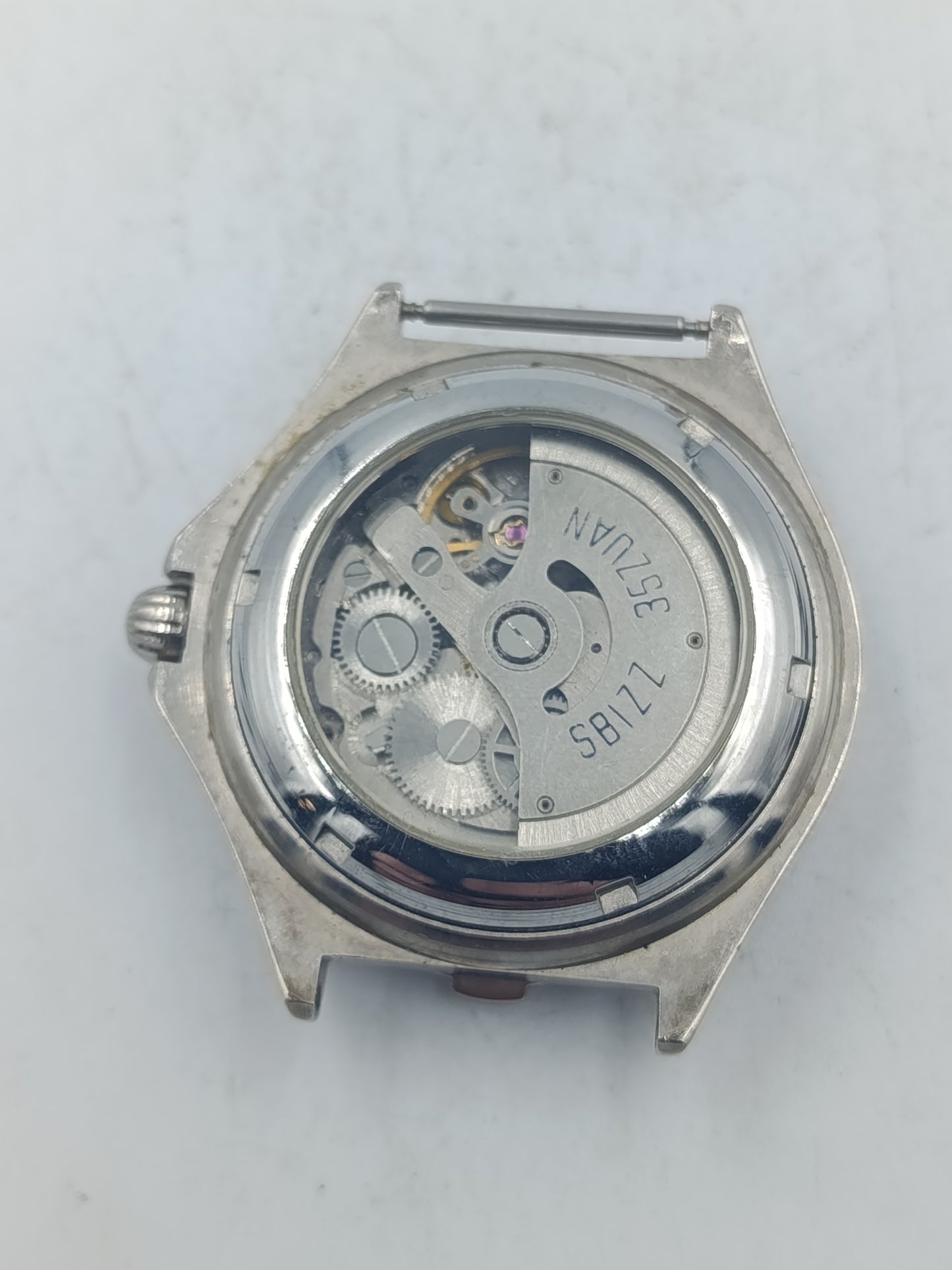 Analoge Automatik Armbanduhr  Stil mit blauem Zifferblatt und Sichtboden defekt