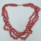 Mehrreihige Korallenkette rot naturbelassen mit Karabinerverschluss