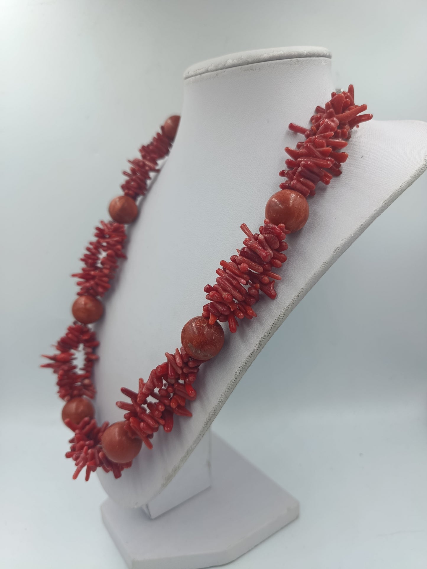 Mehrreihige Korallen Halskette mit 925 Silber Verschluss