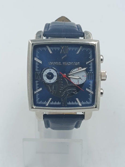 Analoge Armbanduhr Daniel Hechter mit blauem Zifferblatt