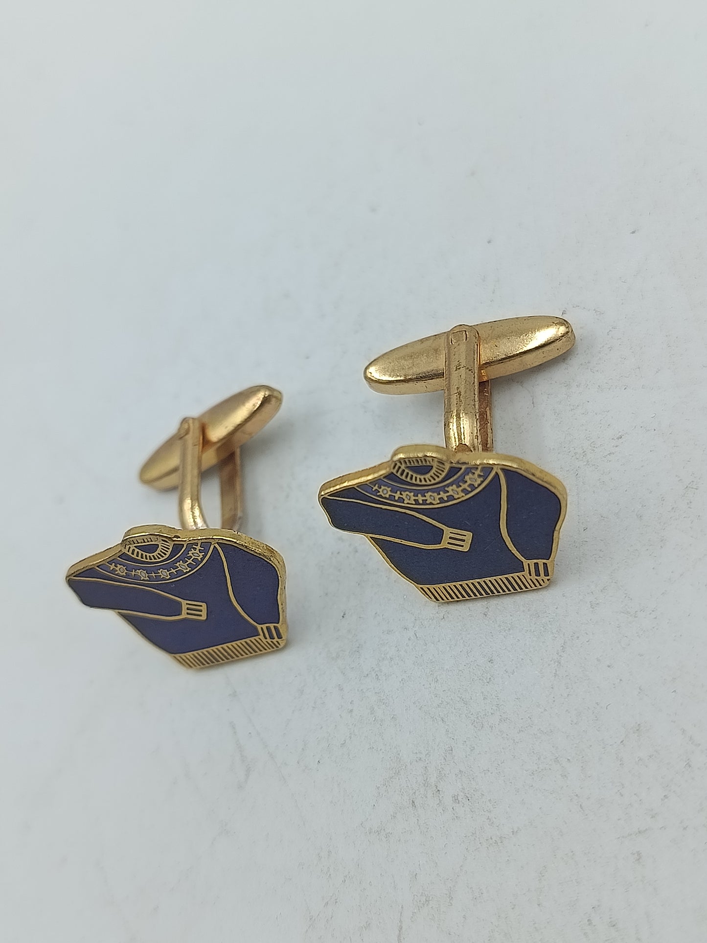 Pullover Manschettenknöpfe in goldfarbener Optik mit dunkelblauer Emaille