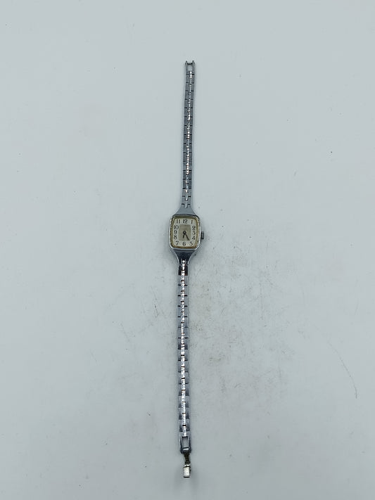 Chaika Damenarmbanduhr mechanisch silberfarben im klassischen Vintage-Stil
