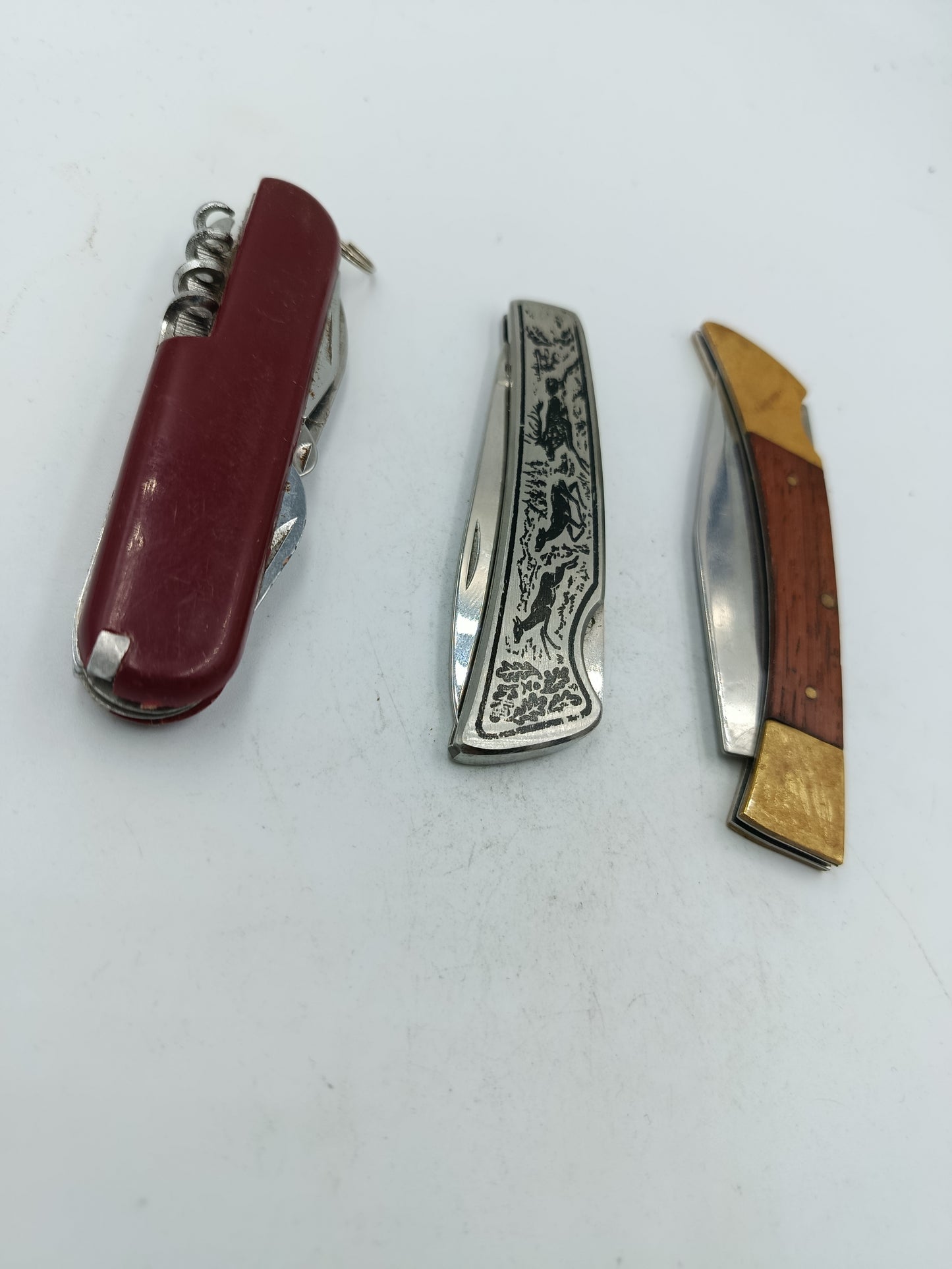 Klappmesser Set mit drei unterschiedlichen Taschenmessern für Sammlung und Alltag