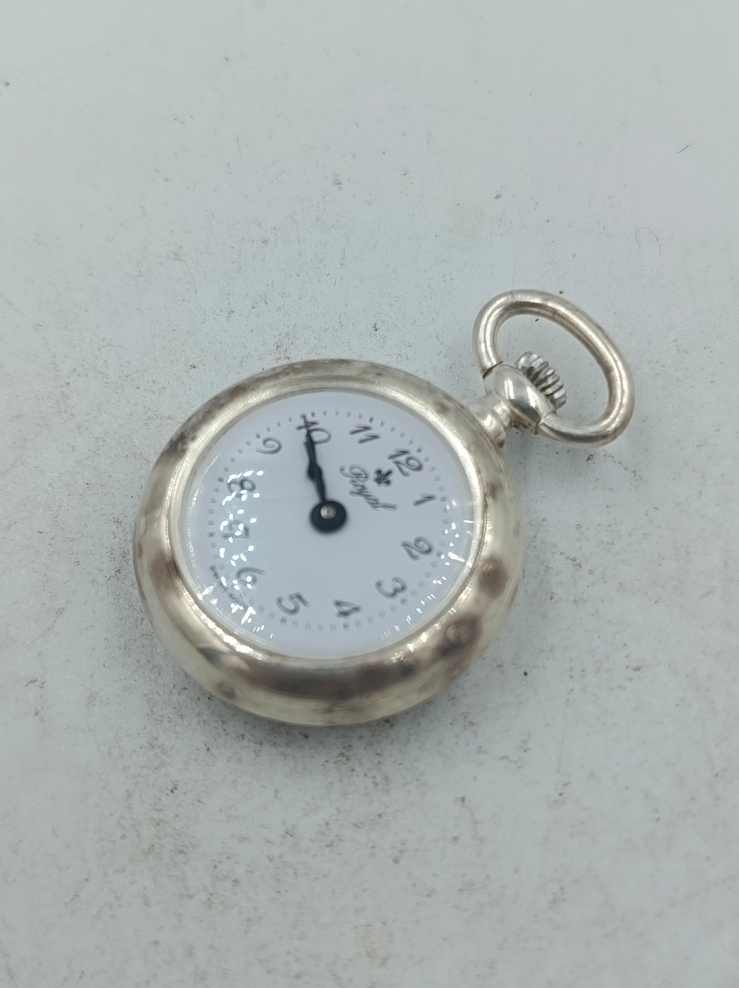 Royal Swiss Made Taschenuhr mit Blumenmotiv im Vintage Stil