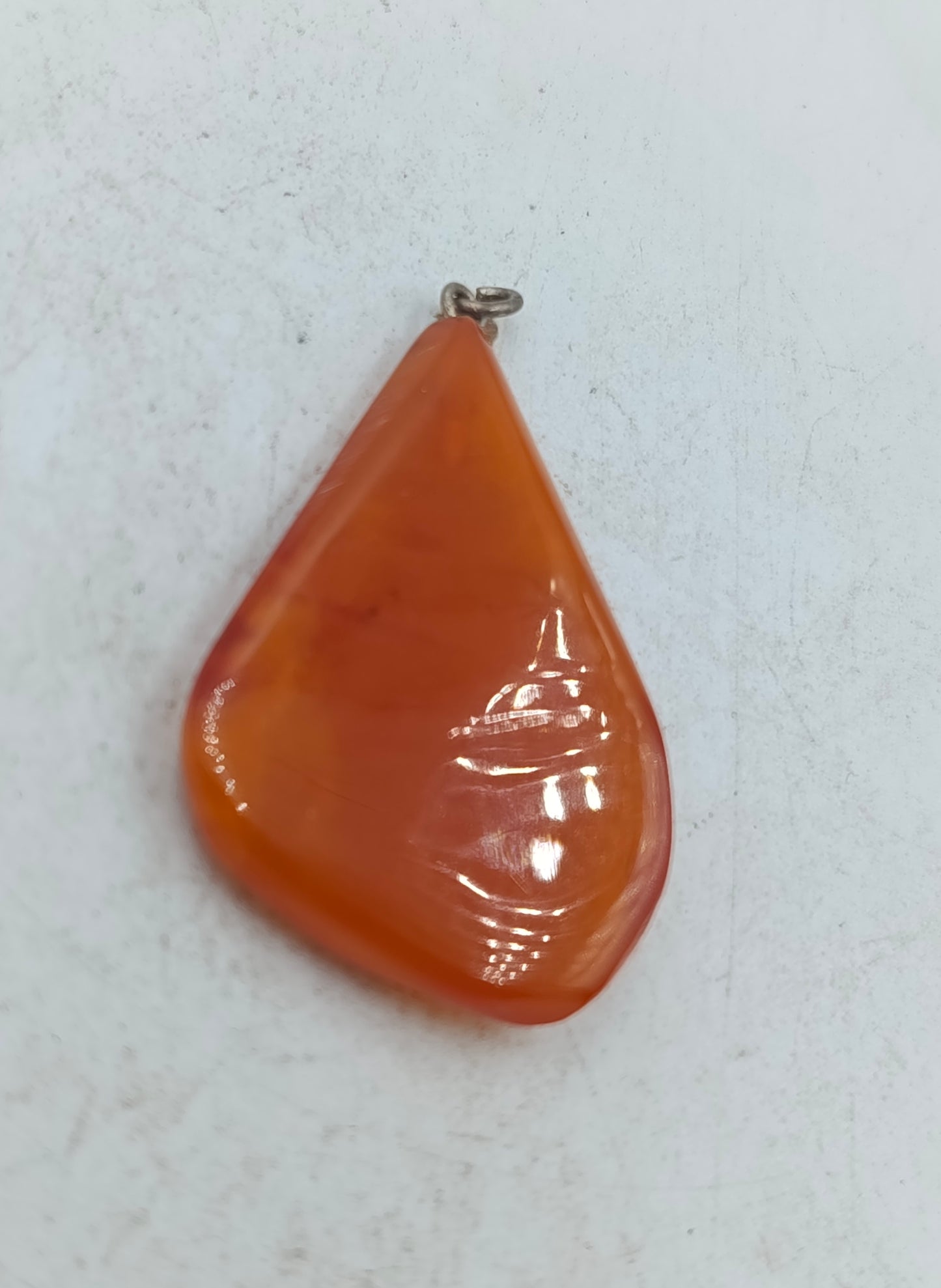 Tropfen Anhänger in warmen Bernstein Orangetönen